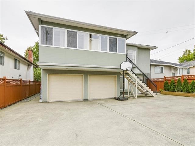 4407 Parker Street, Burnaby, V5C 3C7 — photo 2