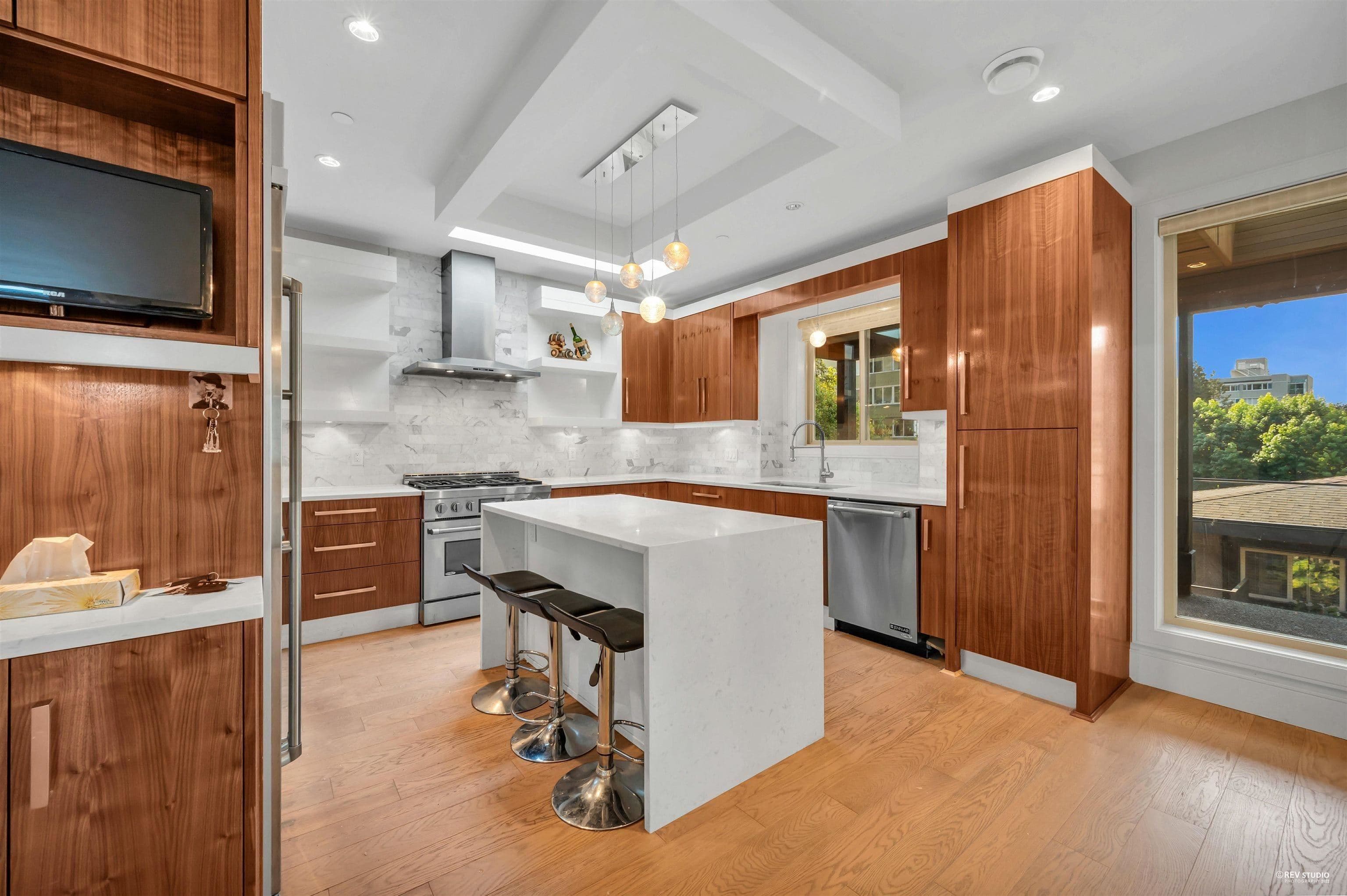 1450 Fulton Avenue, West Vancouver, V7T 1P1 — photo 5