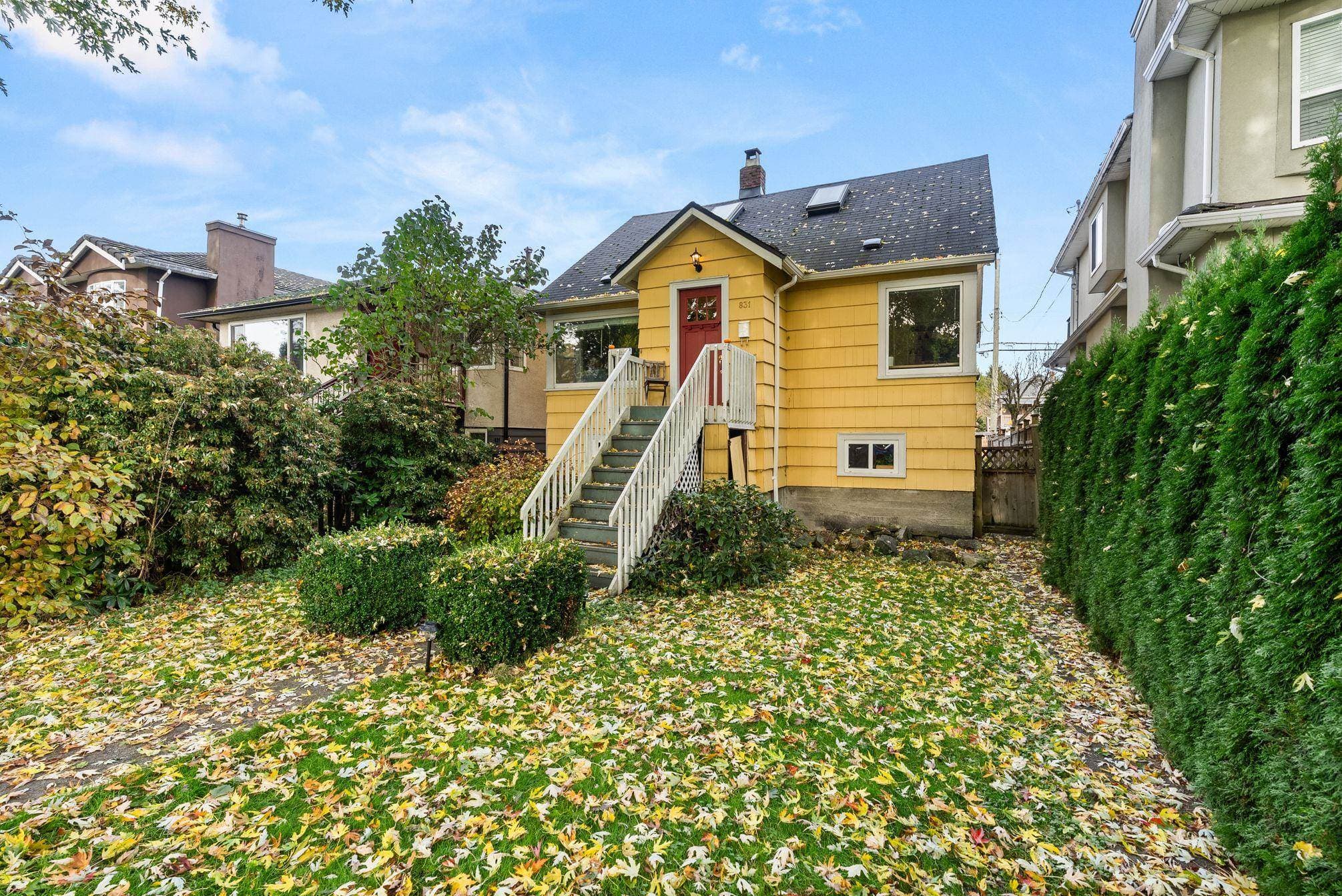 831 E 38th Avenue, Vancouver, V5W 1J2 — photo 1