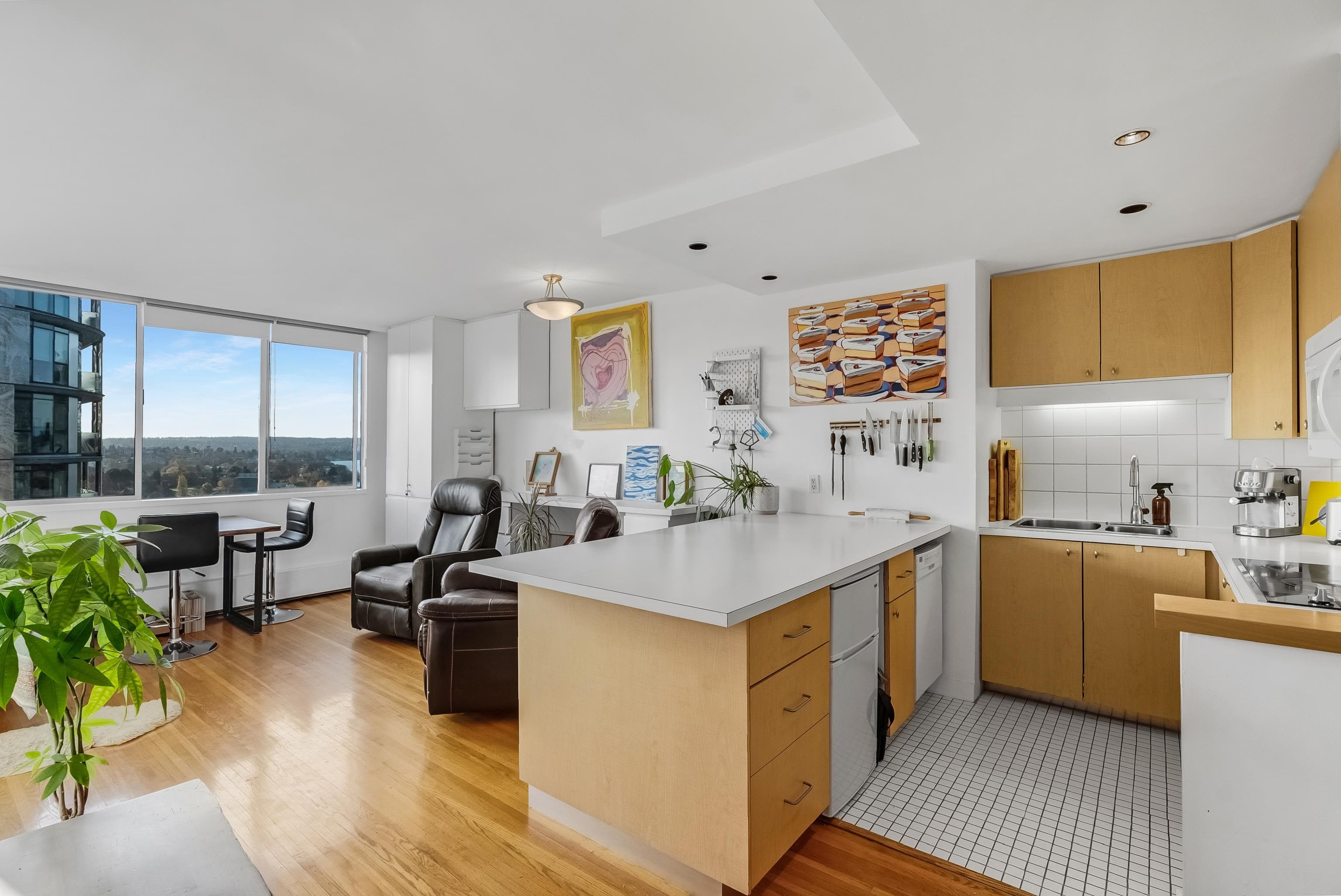 901 - 1250 Burnaby Street, Vancouver