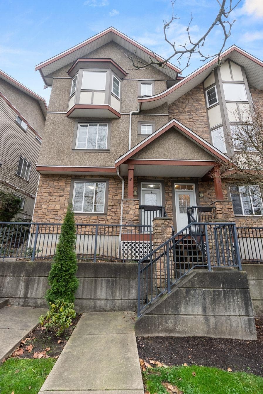 8 - 35626 Mckee Road, Abbotsford, V3G 2L6 — photo 2