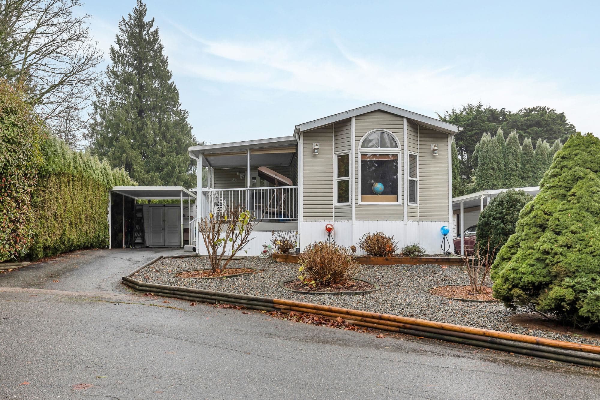 33 - 2035 Martens Street, Abbotsford, V2T 6M4 — photo 2