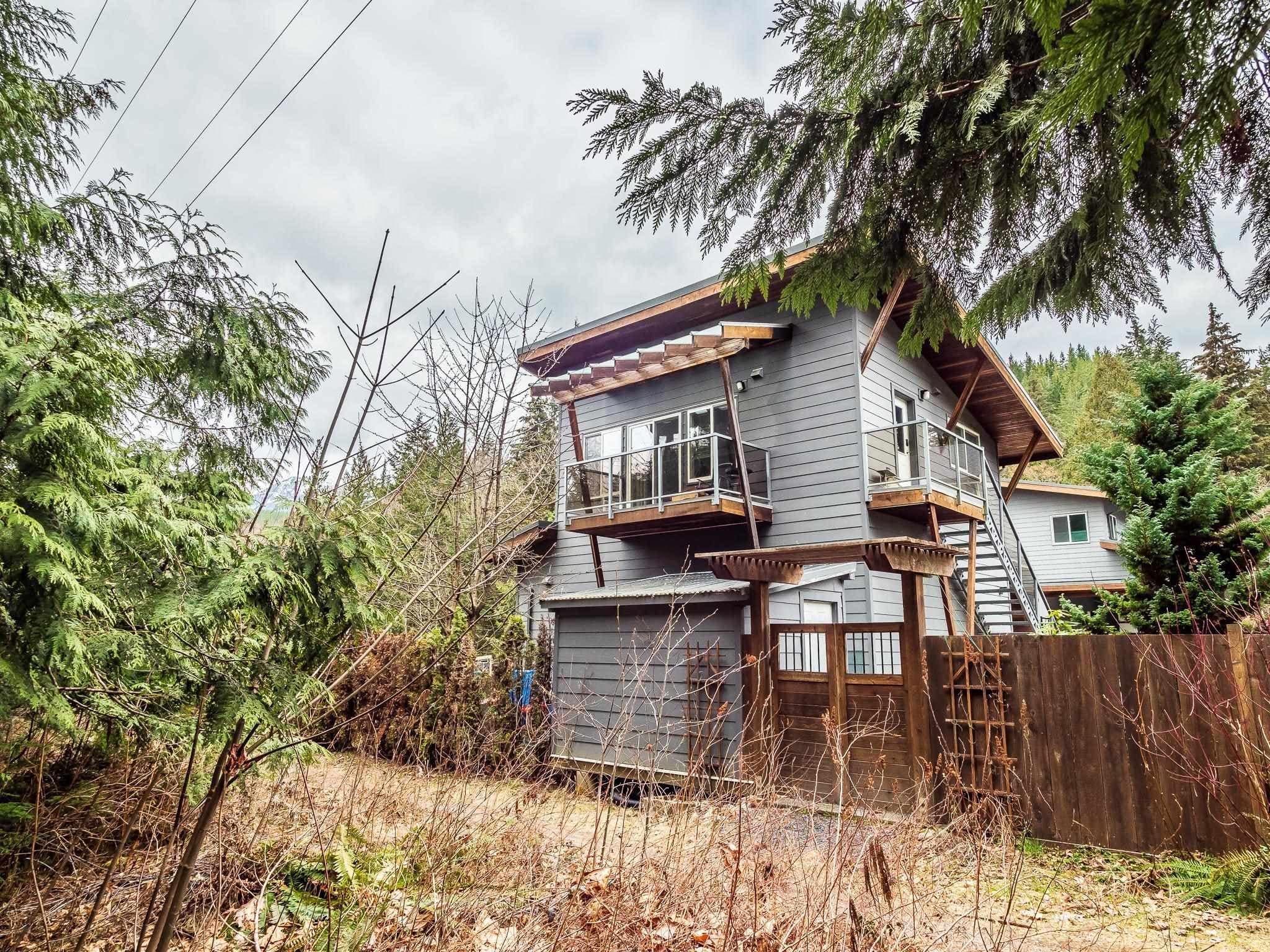 38608 Westway Avenue, Squamish, V8B 0W2 — photo 4