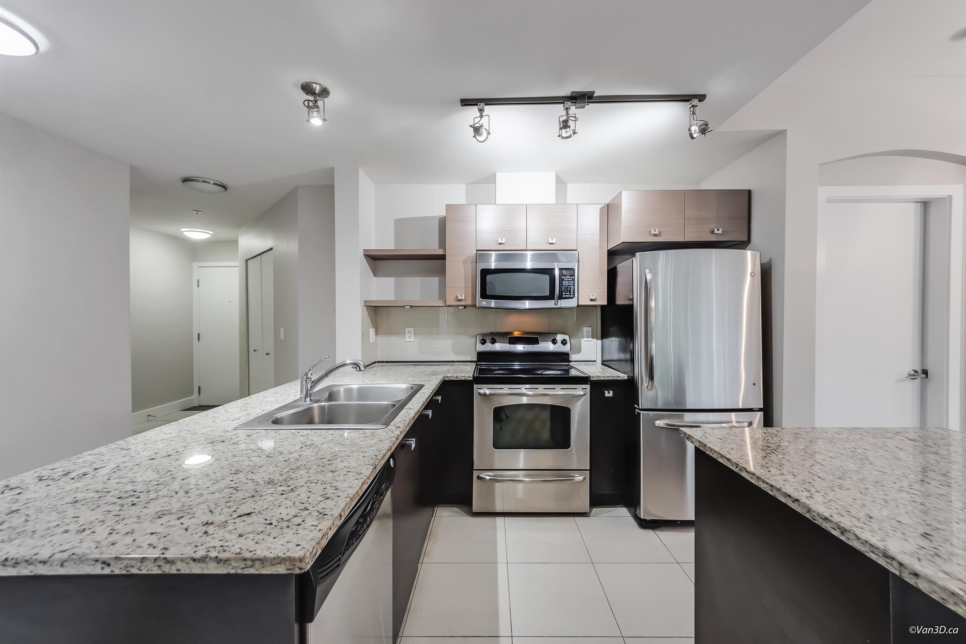 107 - 6628 120 Street, Surrey, V3W 1T7 — photo 5