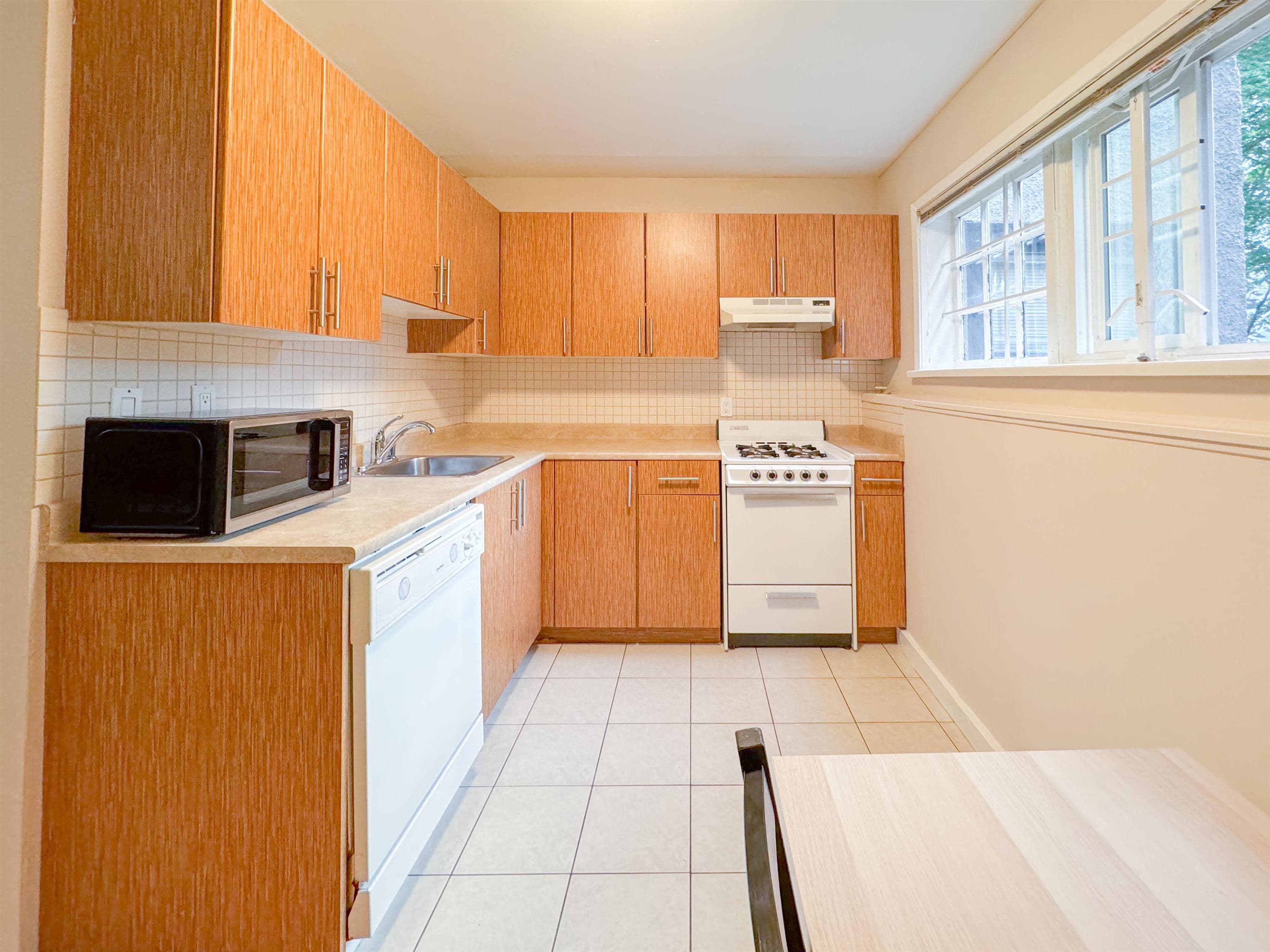 20 - 935 Jervis Street, Vancouver, V6E 2B5 — photo 5