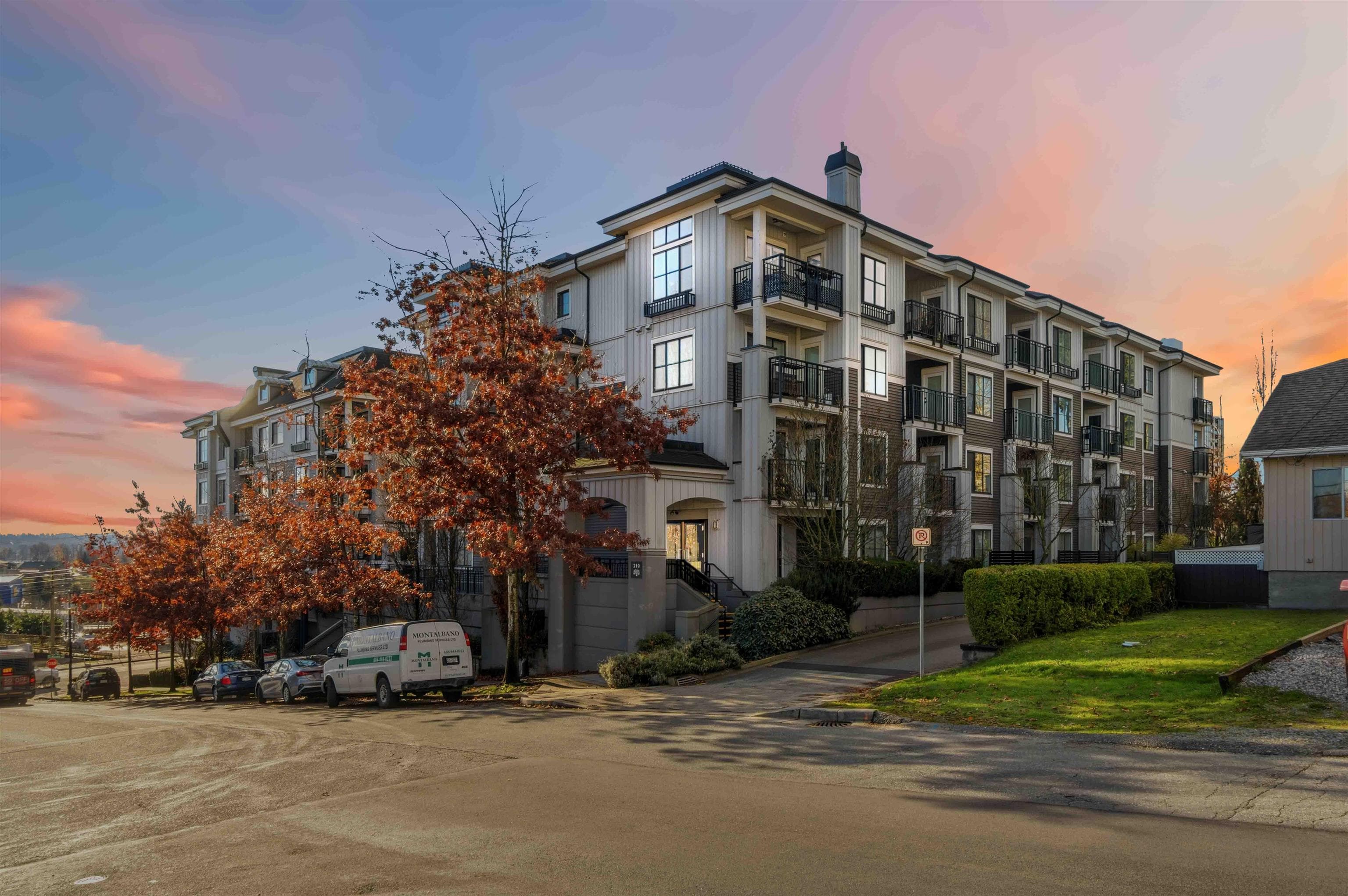 409 - 210 Lebleu Street, Coquitlam, V3K 4L6 — photo 1