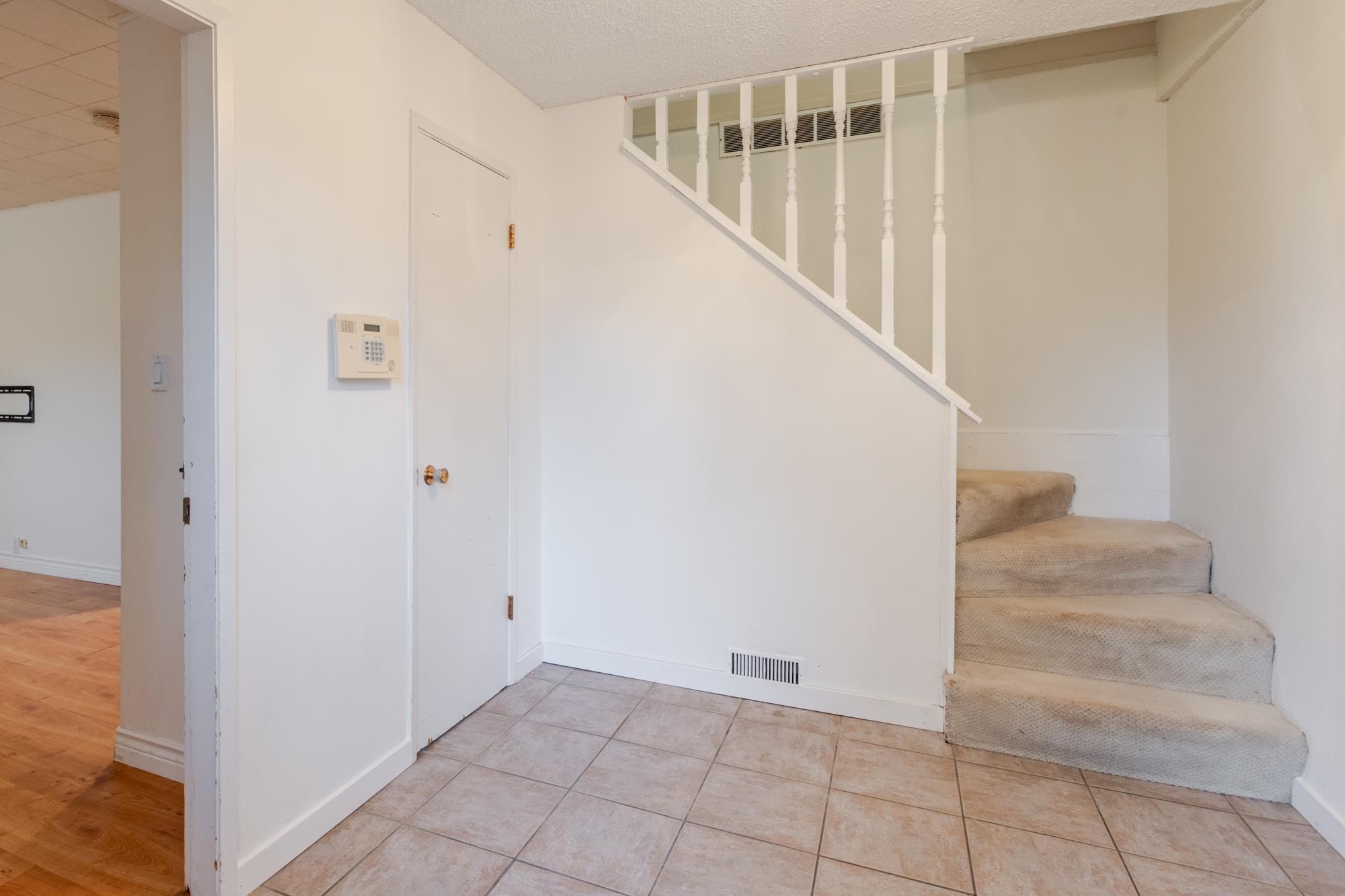 80 53a Street, Delta, V4M 3C4 — photo 3