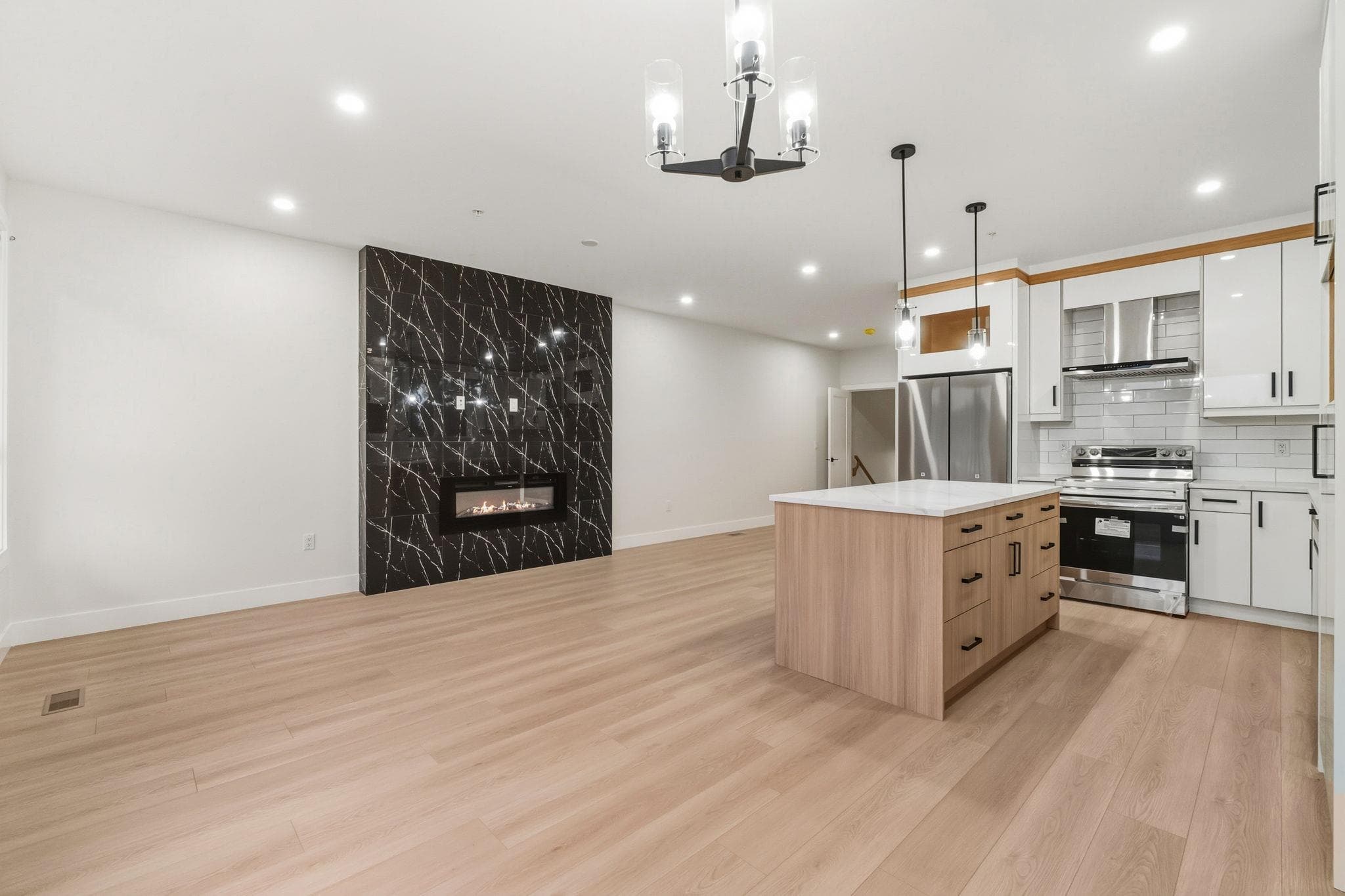 32529 Higginbottom Court, Mission, V2V 2T7 — photo 3