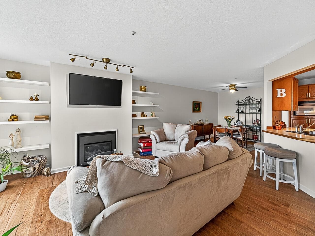 402 - 68 Richmond Street, New Westminster, V3L 5S2 — photo 4