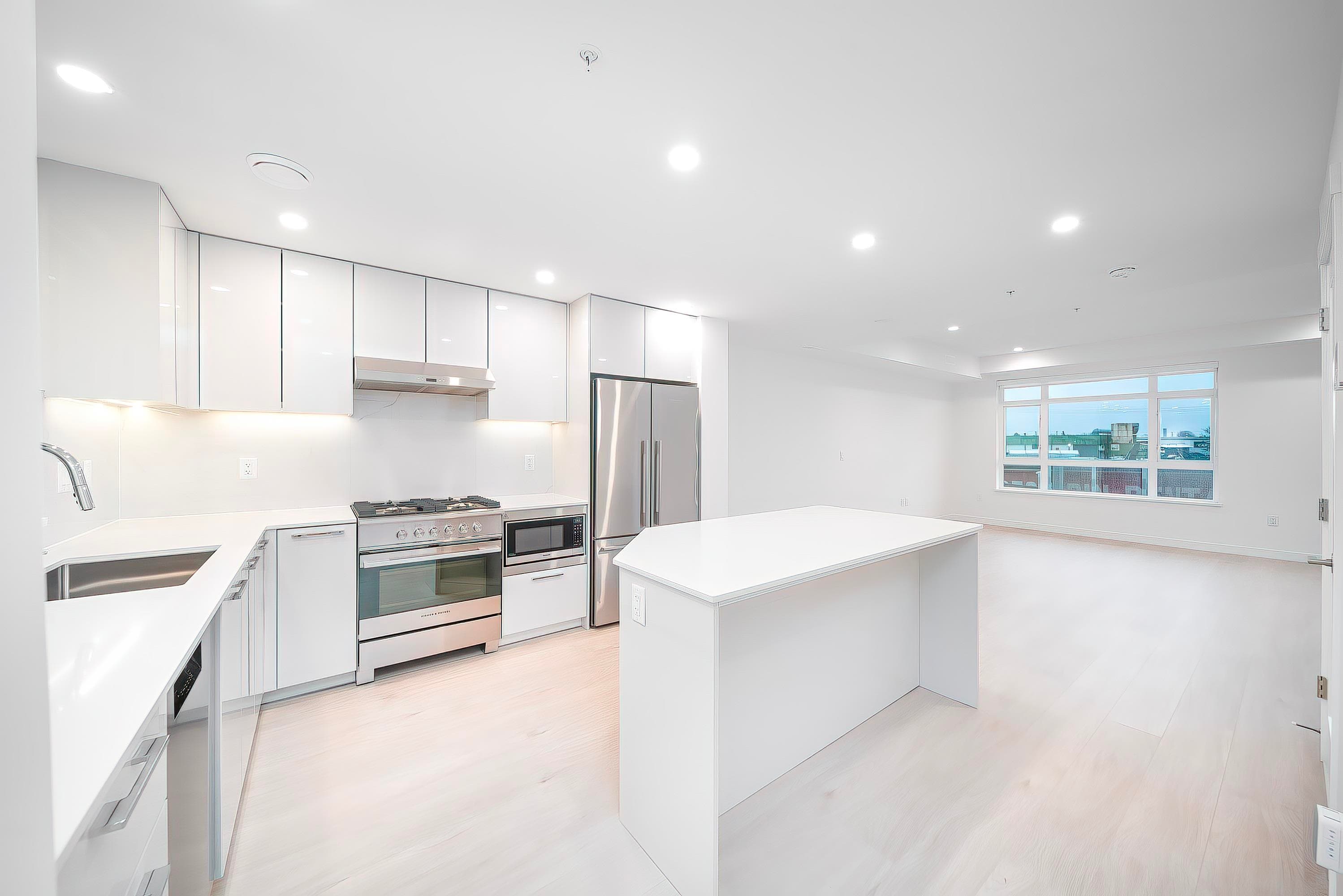 SL6 - 10333 River Drive, Richmond