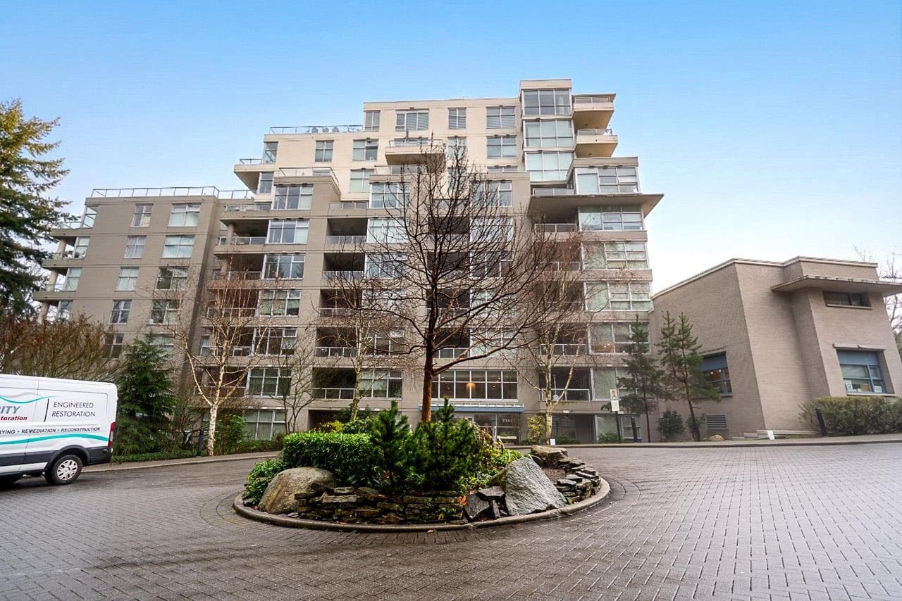 401 - 9262 University Crescent, Burnaby, V5A 0A4 — photo 4
