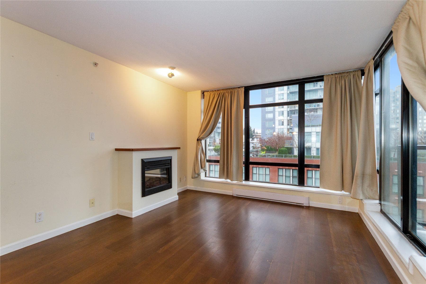 506 - 610 Victoria Street, New Westminster, V3M 0A5 — photo 3