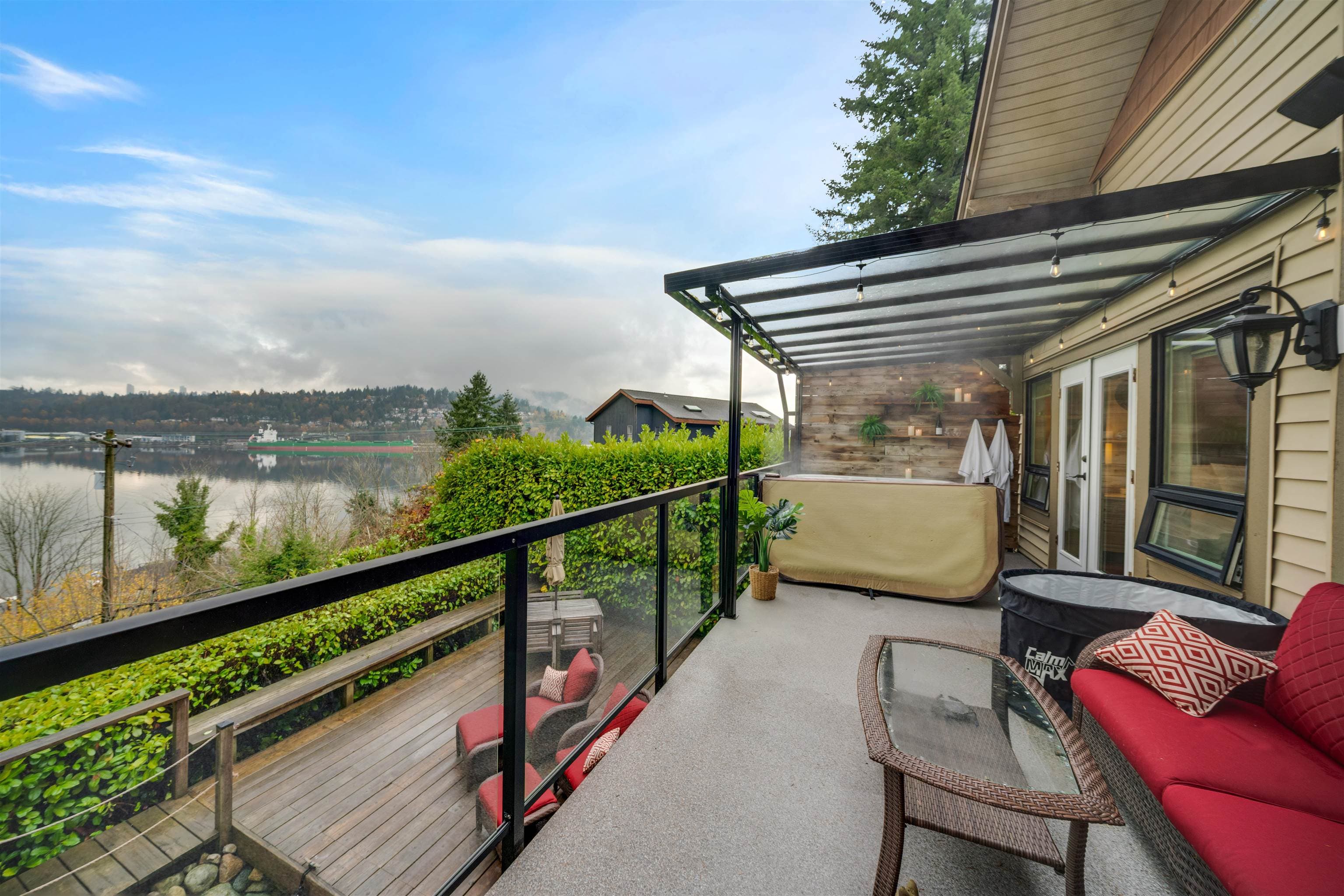 920 Barber Street, Port Moody, V3H 3V4 — photo 5