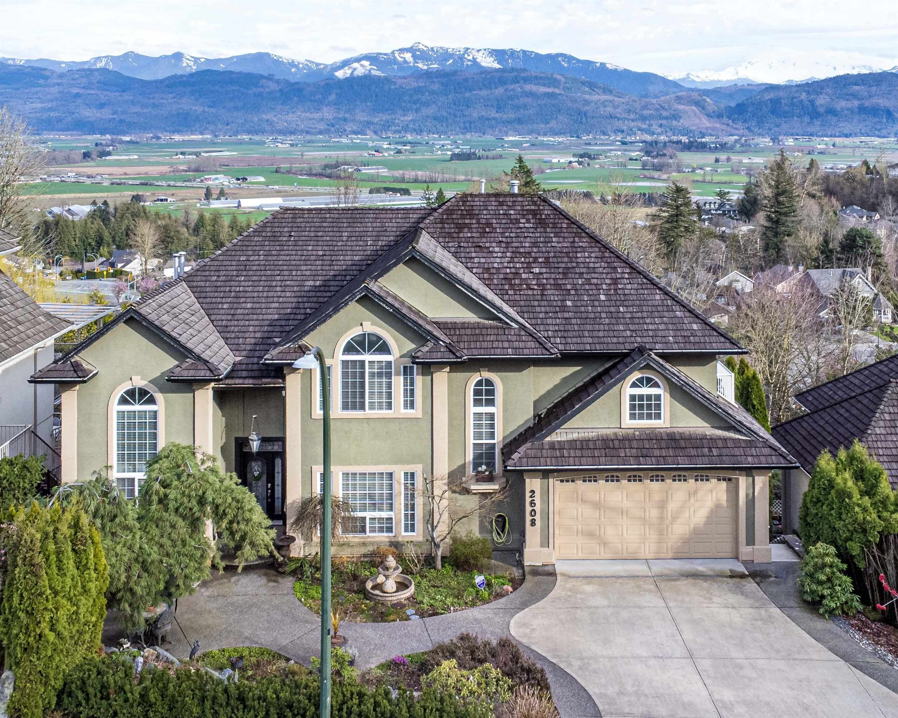 2608 Stonecroft Drive, Abbotsford, V3G 1K8 — photo 1