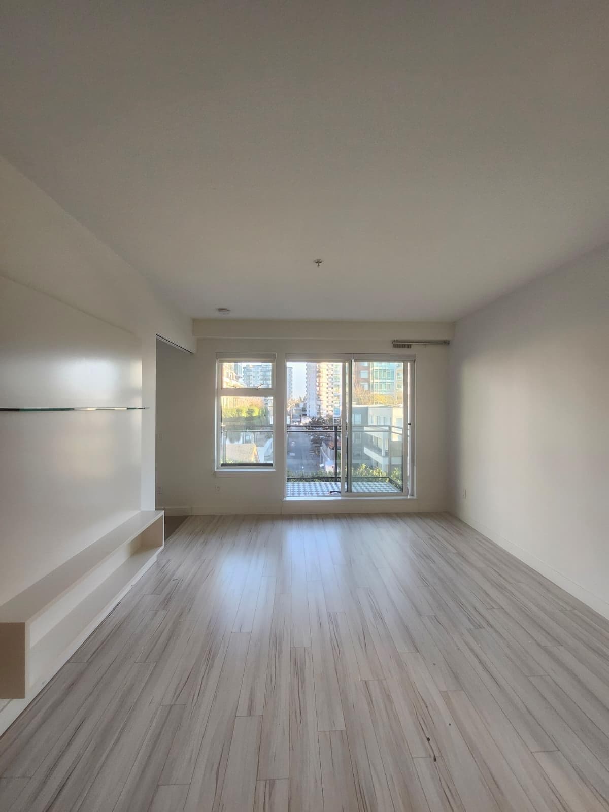 313 - 111 E 3rd Street, North Vancouver, V7L 0C6 — photo 3