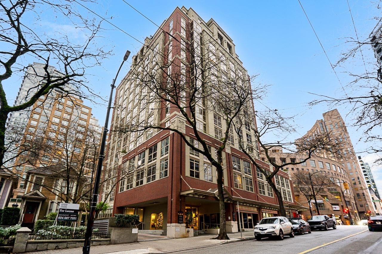 311 - 819 Hamilton Street, Vancouver, V6B 6M2 — photo 2