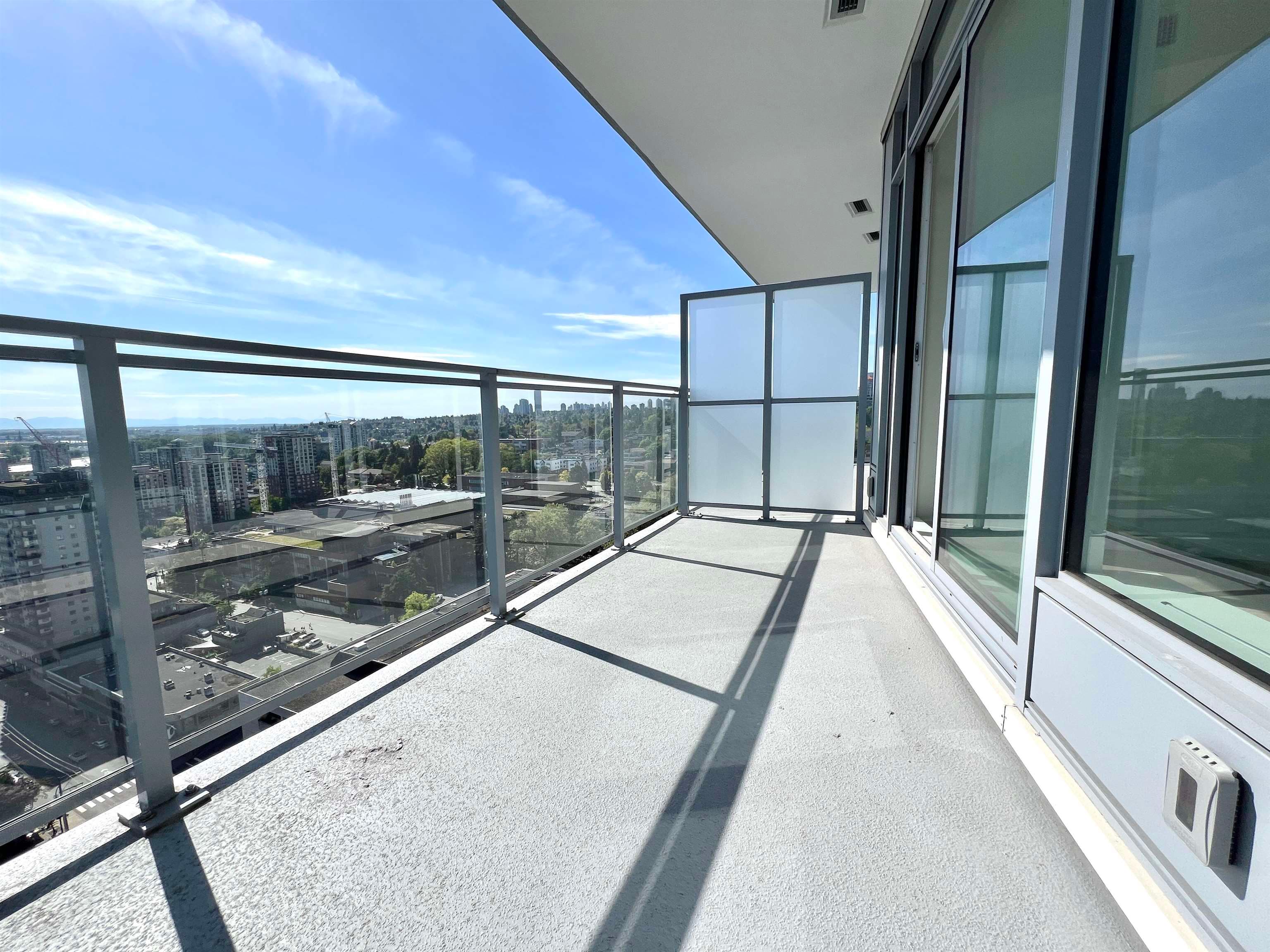 2406 - 618 Carnarvon Street, New Westminster, V3M 1E9 — photo 3