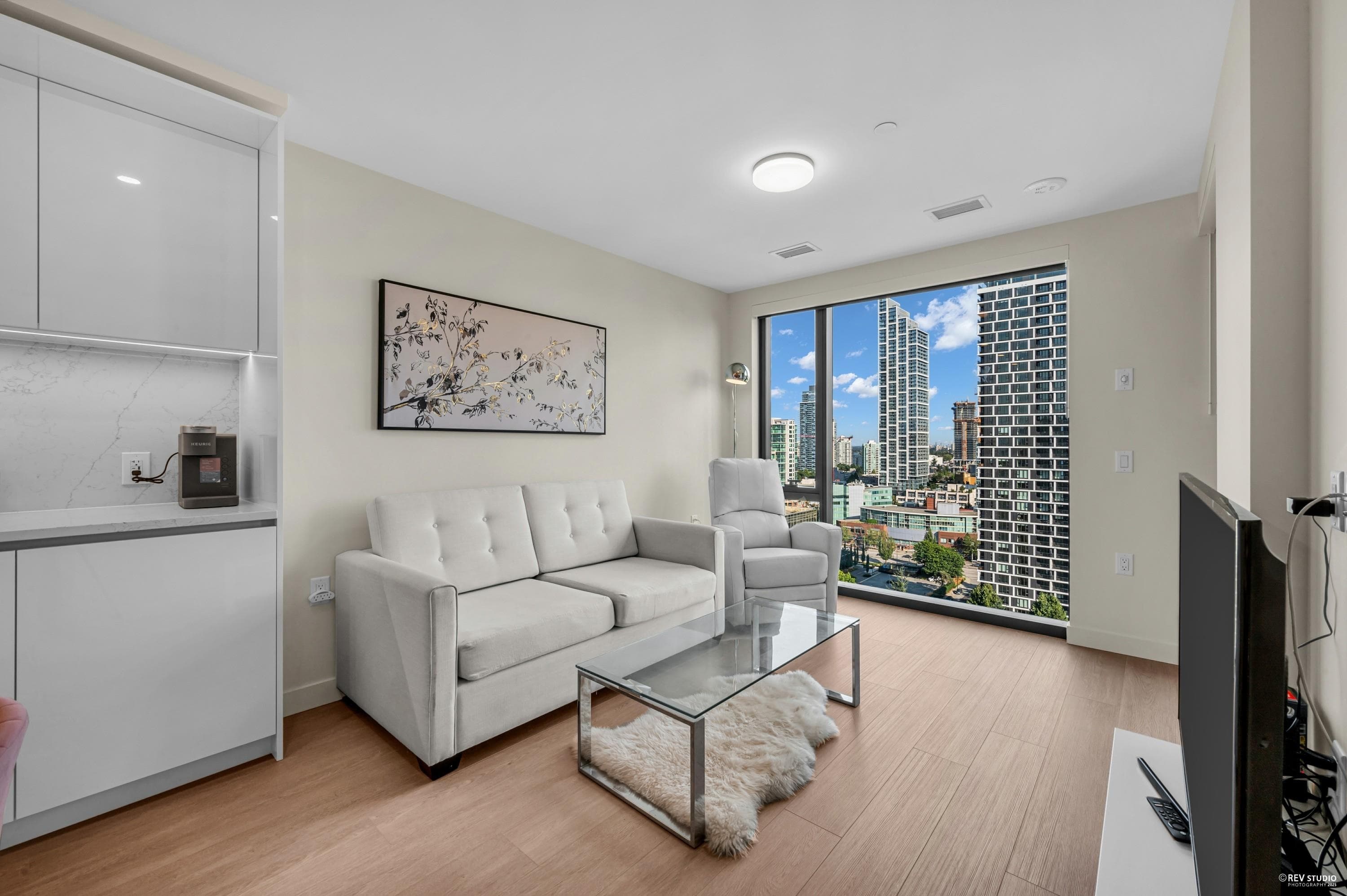 1601 - 5987 Wilson Avenue, Burnaby, V5H 0L7 — photo 3