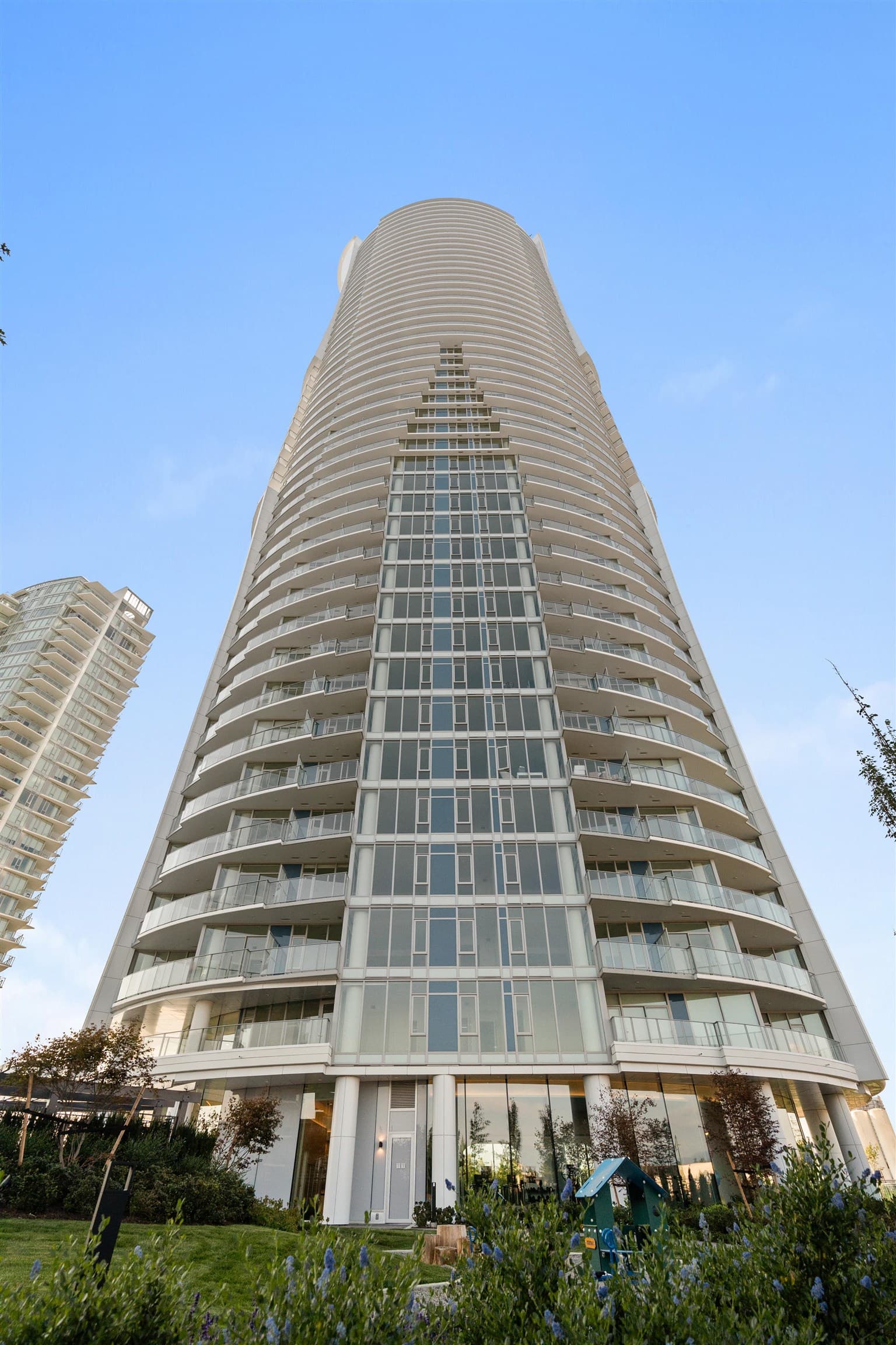 1204 - 7728 Park Crescent, Burnaby