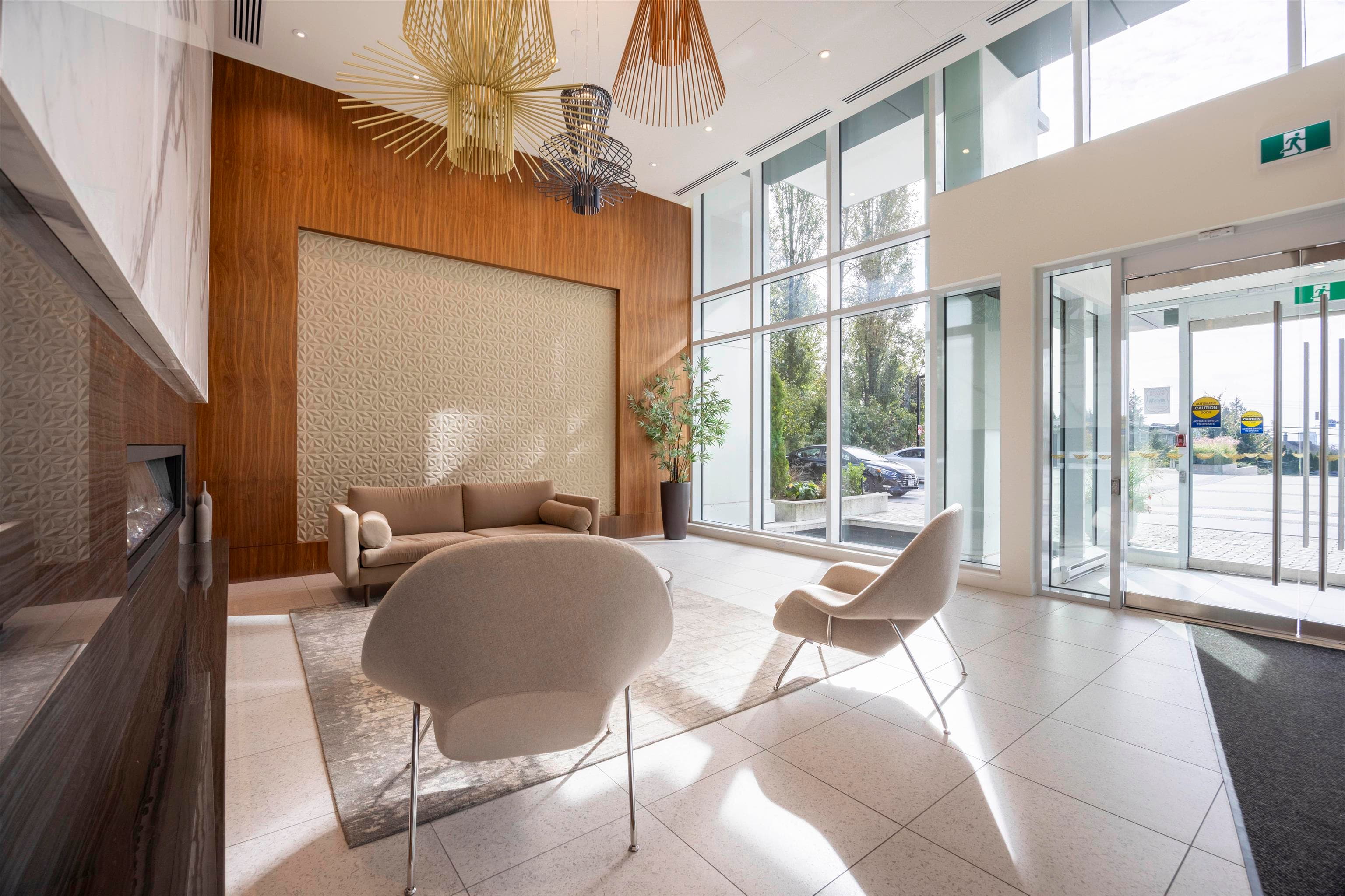 504 - 595 Austin Avenue, Coquitlam, V3K 0G7 — photo 1