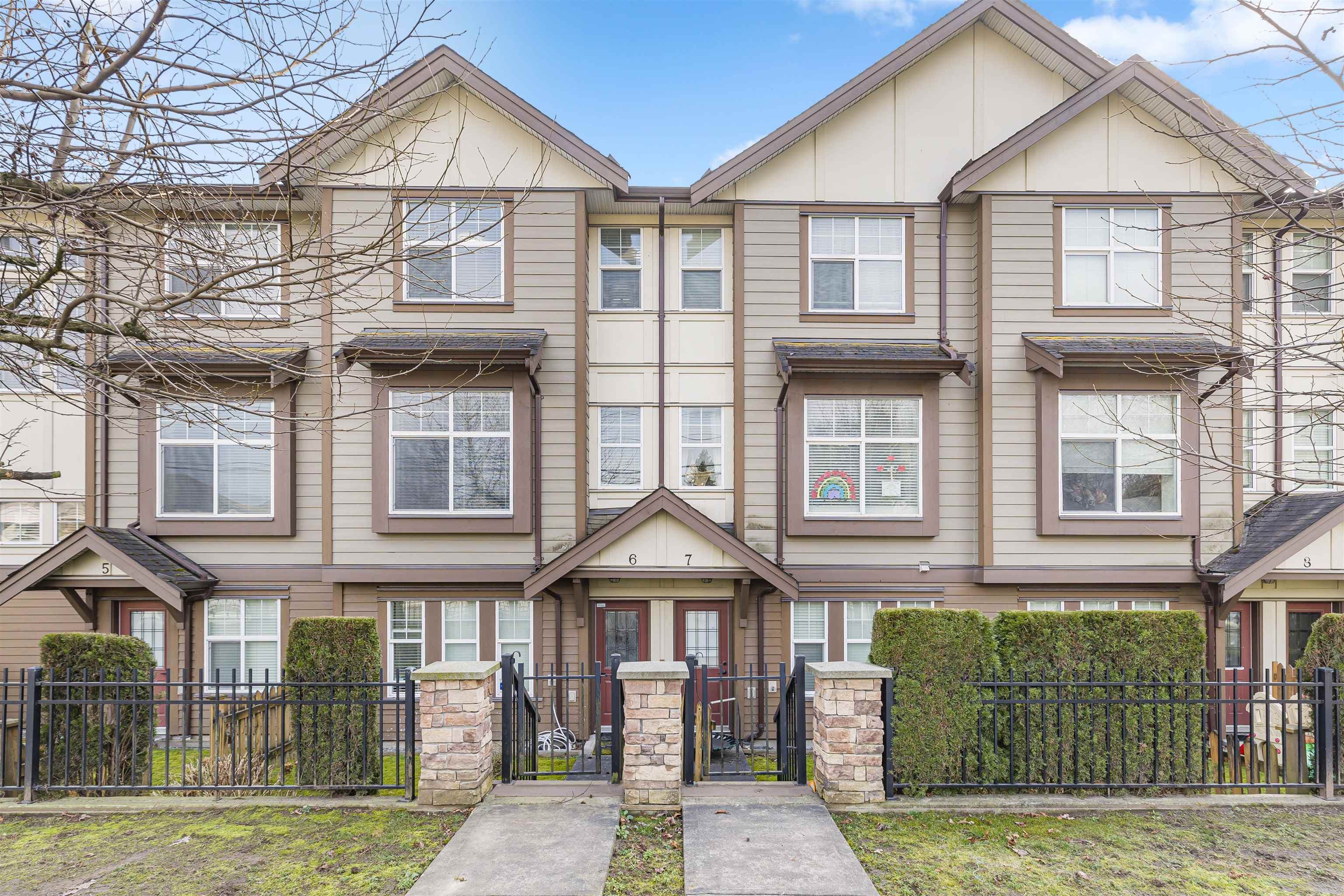 6 - 33860 Marshall Road, Abbotsford