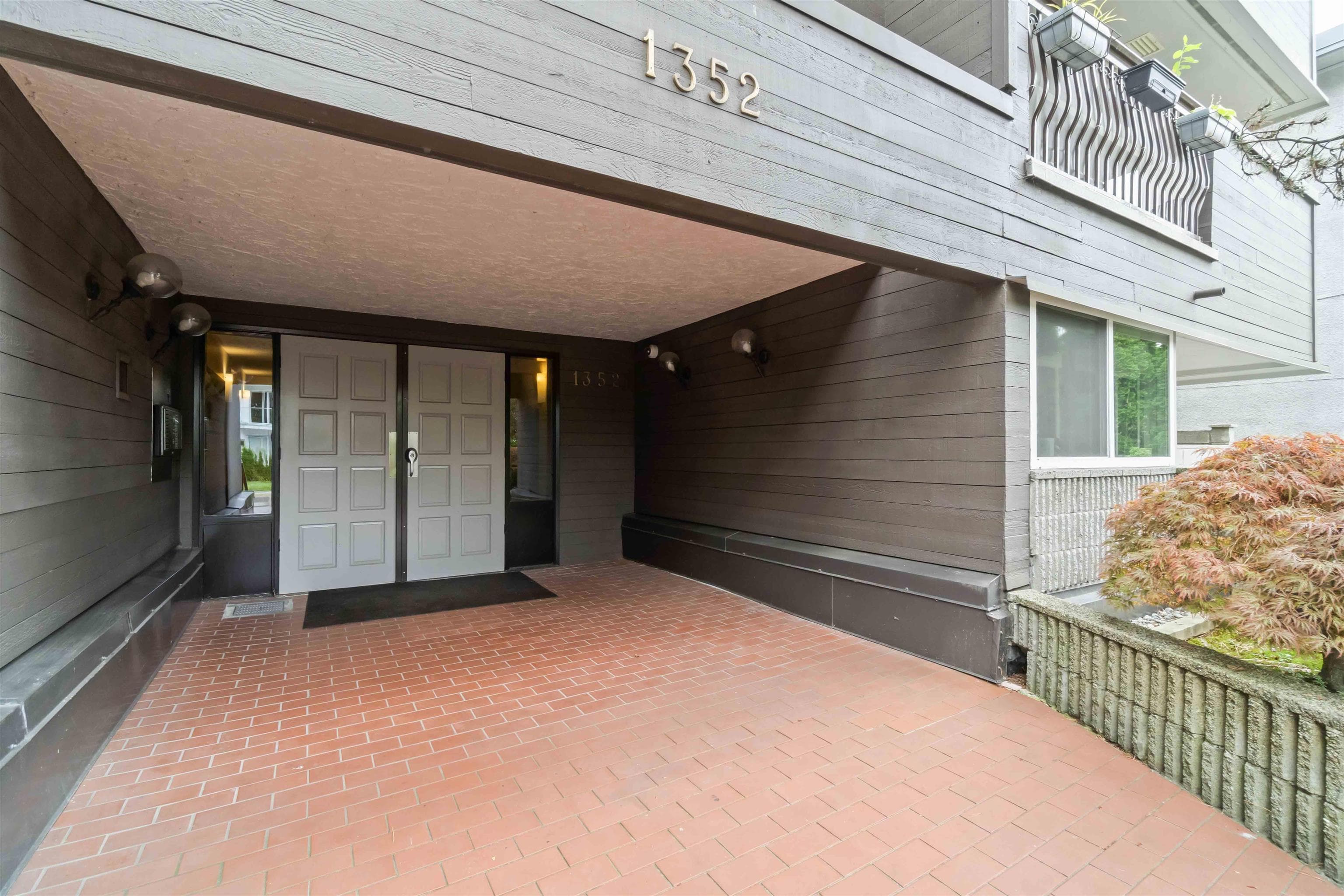 102 - 1352 W 10th Avenue, Vancouver, V6H 1J6 — photo 3