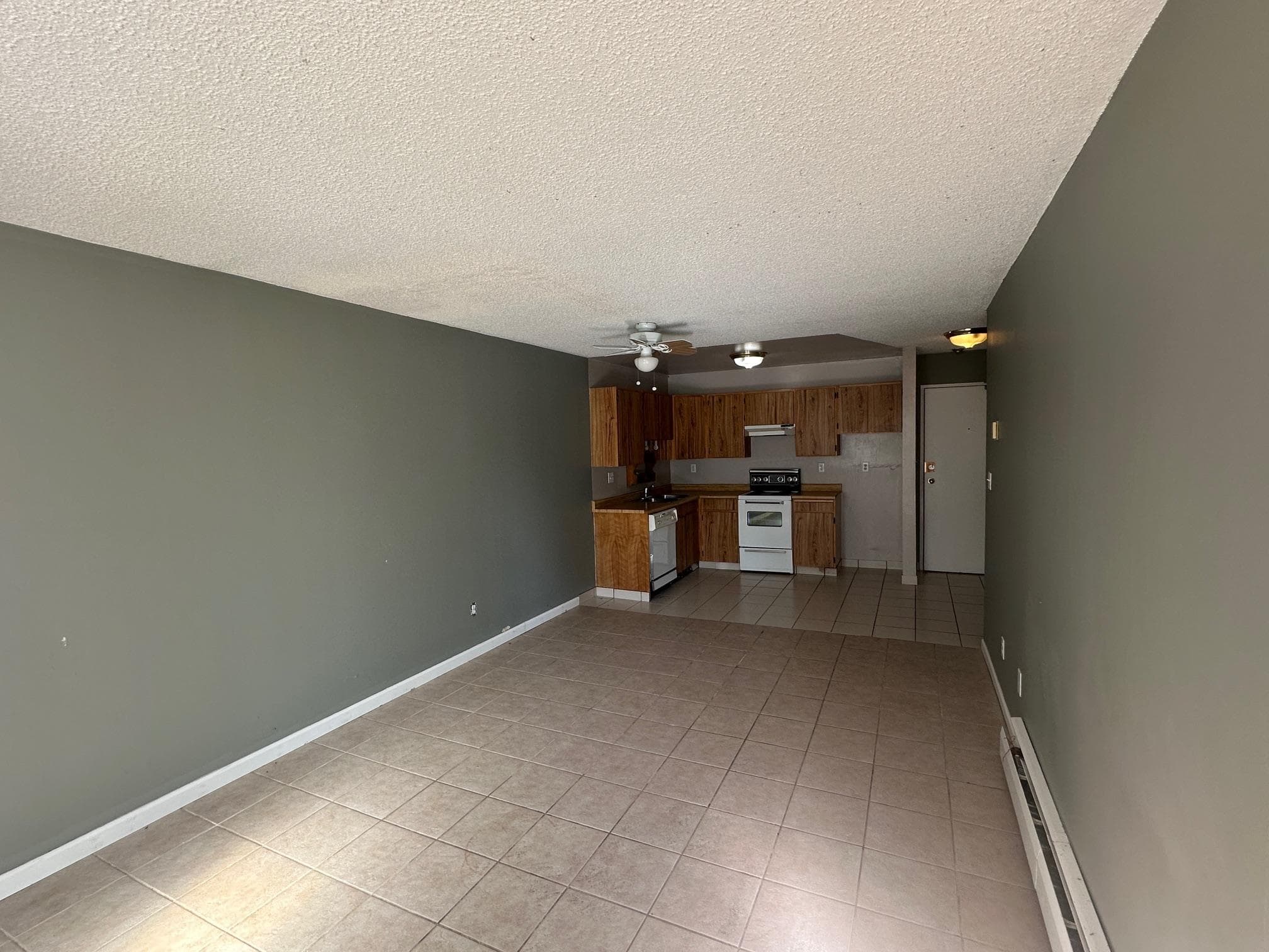 104 - 1122 King Albert Avenue, Coquitlam, V3J 1X7 — photo 3