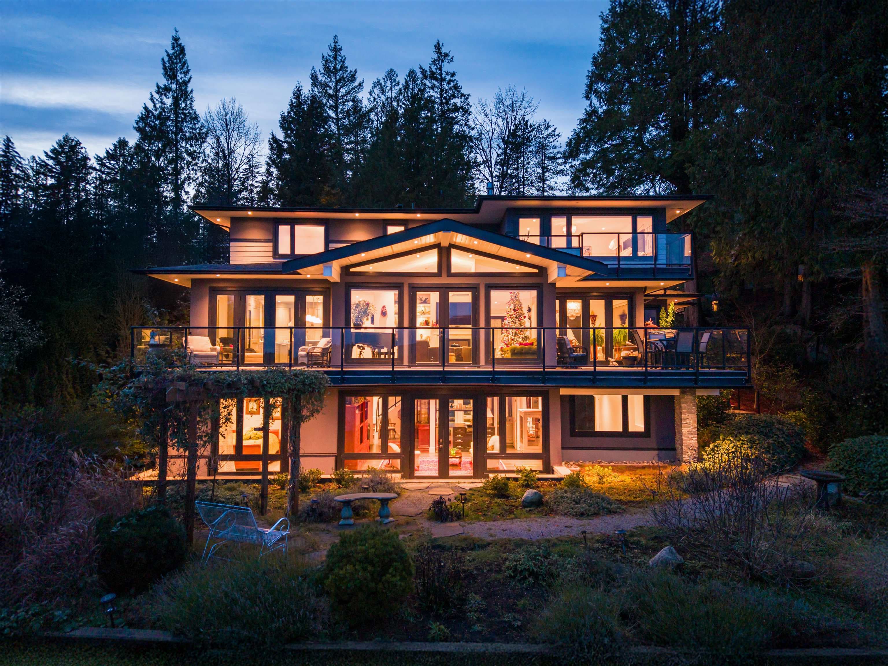 1812 Cardinal Crescent, North Vancouver — sold