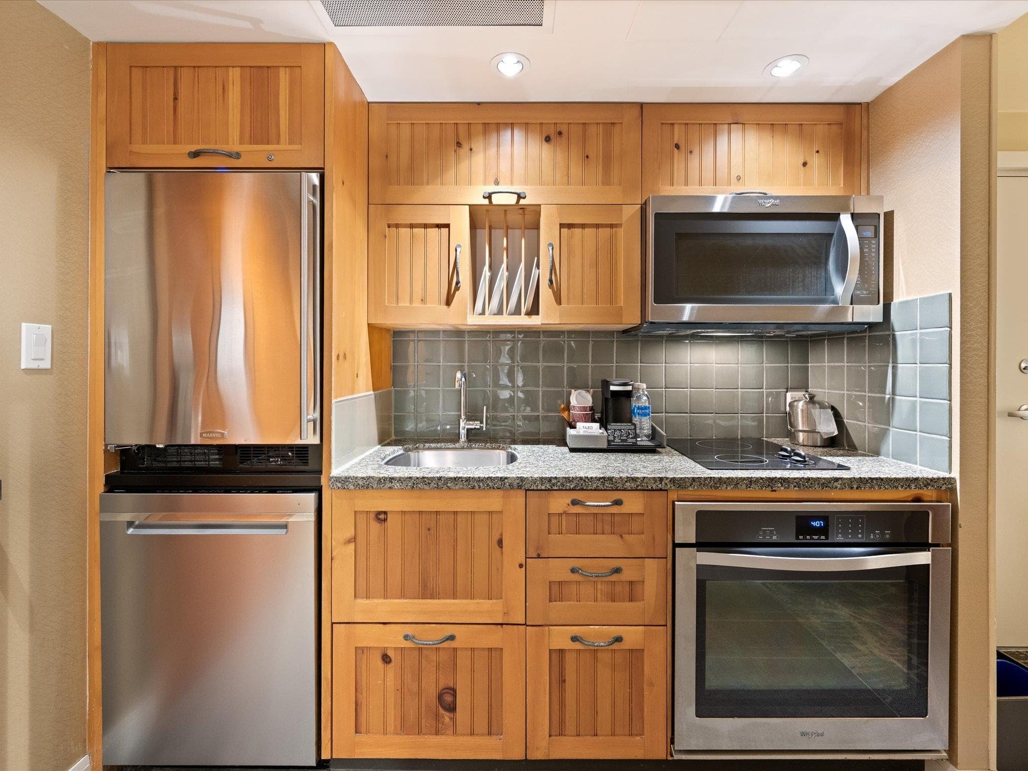 516 - 4090 Whistler Way, Whistler, V8E 1J3 — photo 4