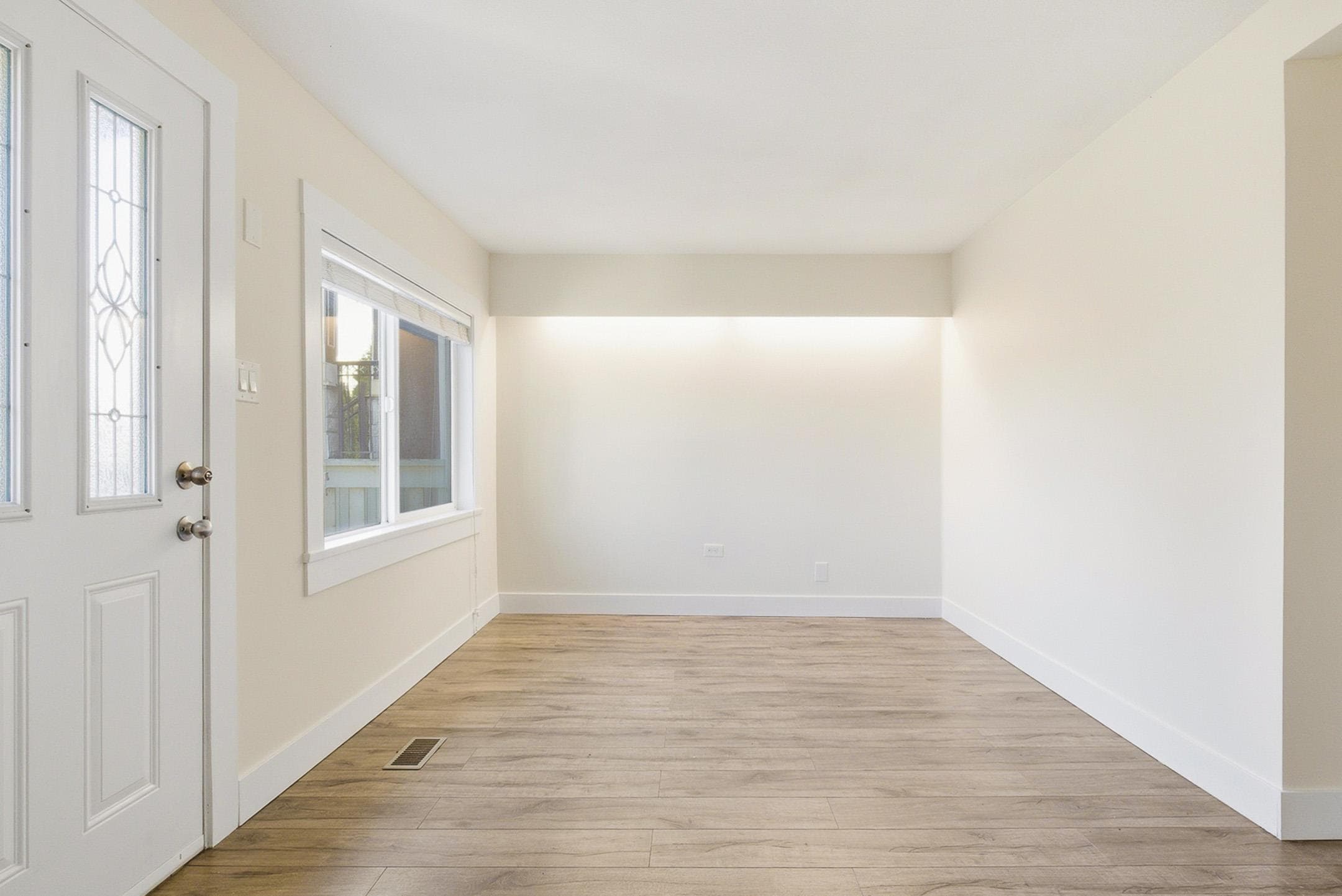 4533 Knight Street, Vancouver, V5N 3M8 — photo 4
