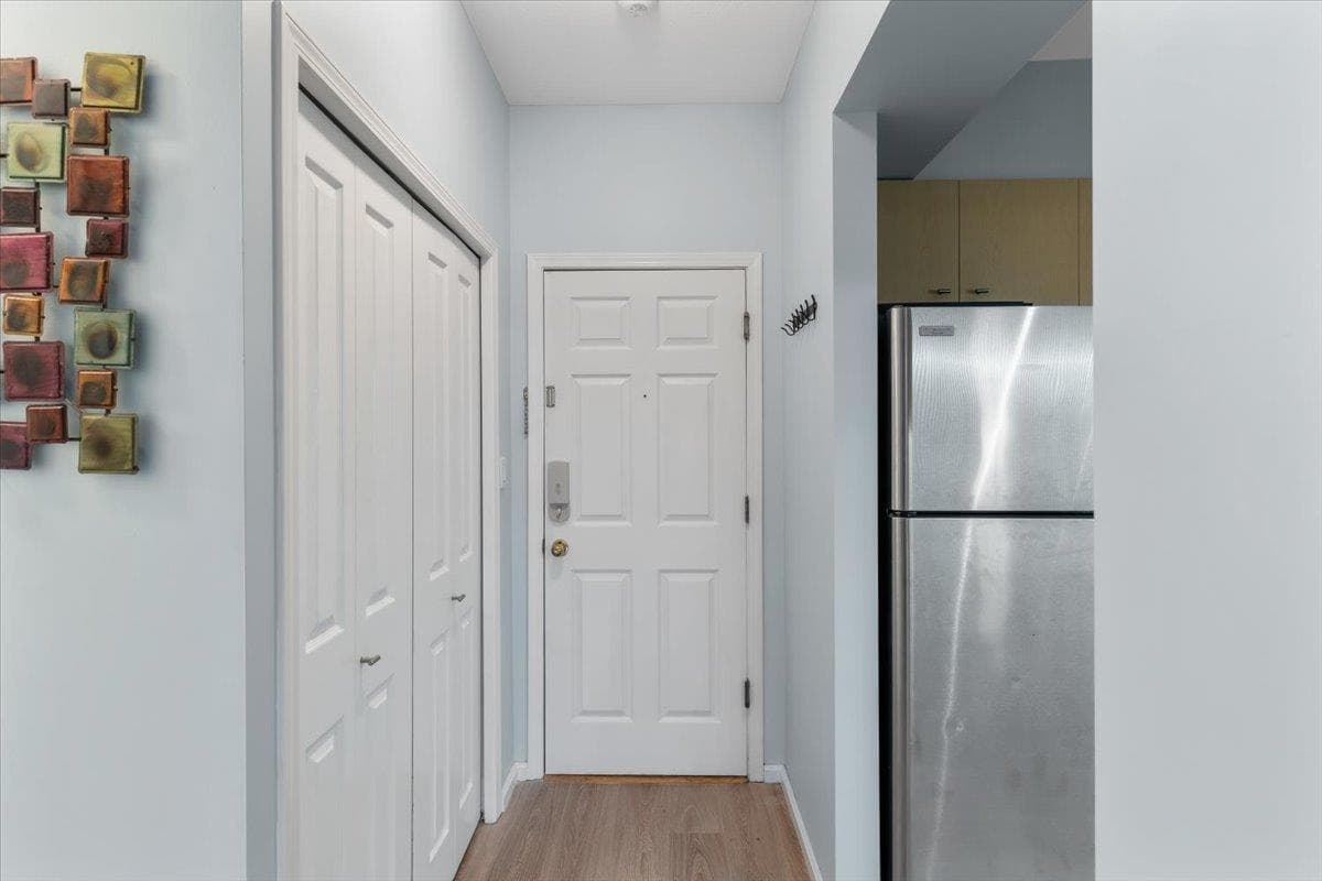 102 - 20228 54th Avenue, Langley, V3A 3W3 — photo 3