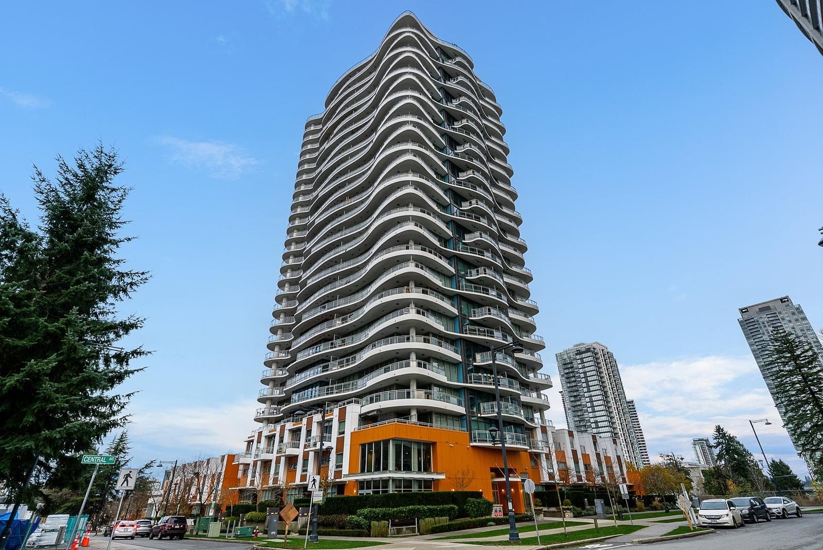 1206 - 13303 Central Avenue, Surrey, V3T 0K6 — photo 2