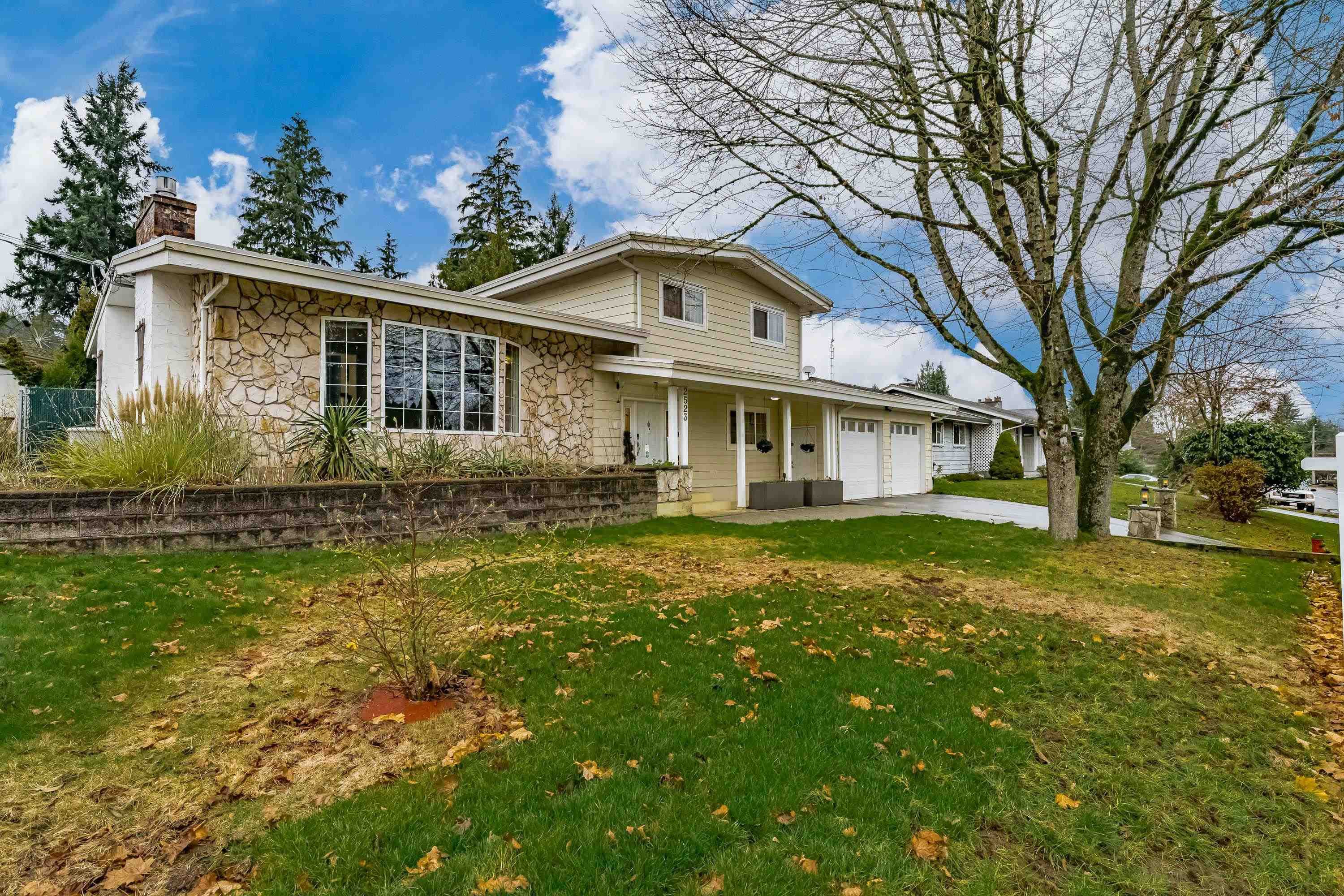 2523 Sunnyside Crescent, Abbotsford