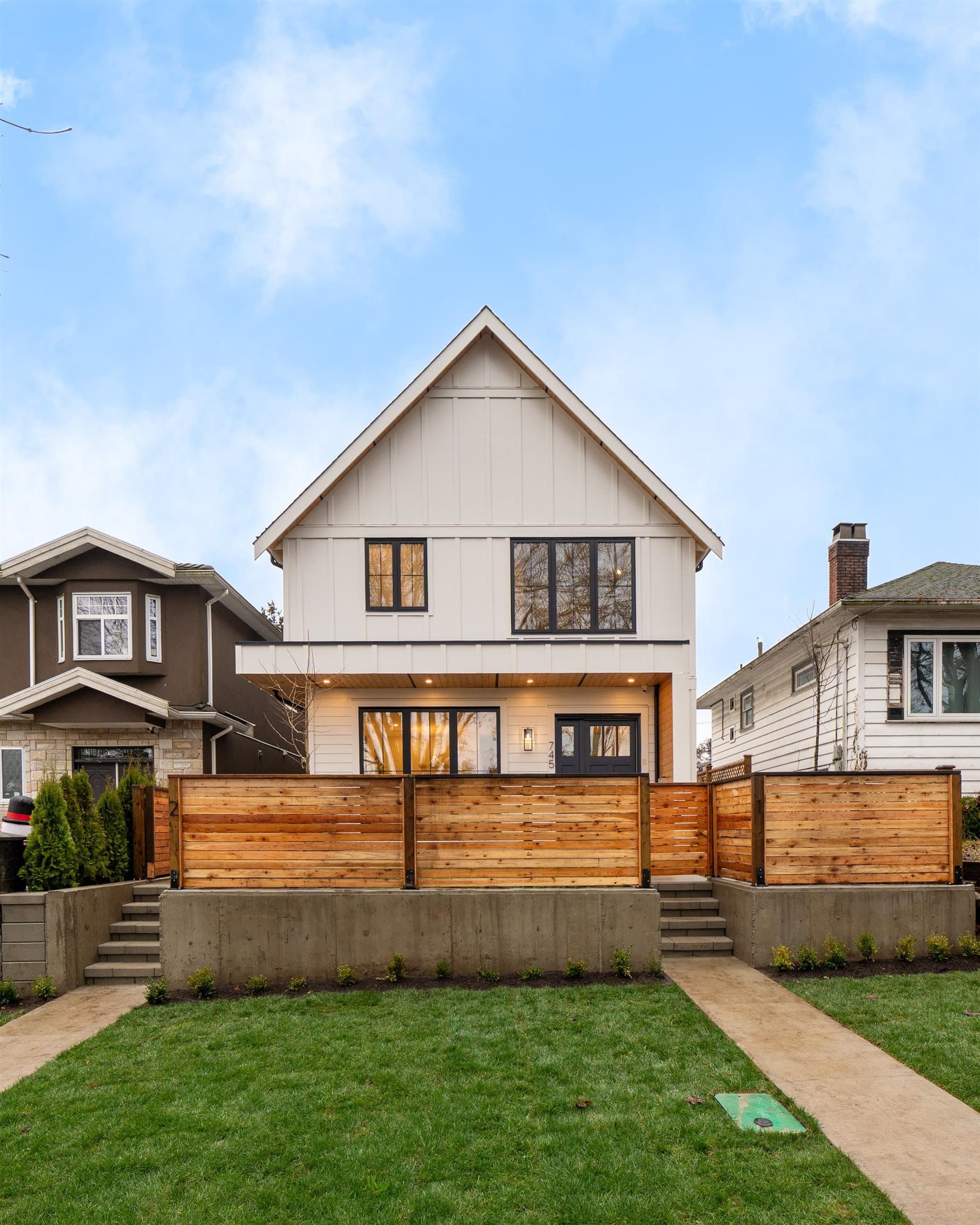1 - 745 Skeena Street, Vancouver, V5K 4P4 — photo 2