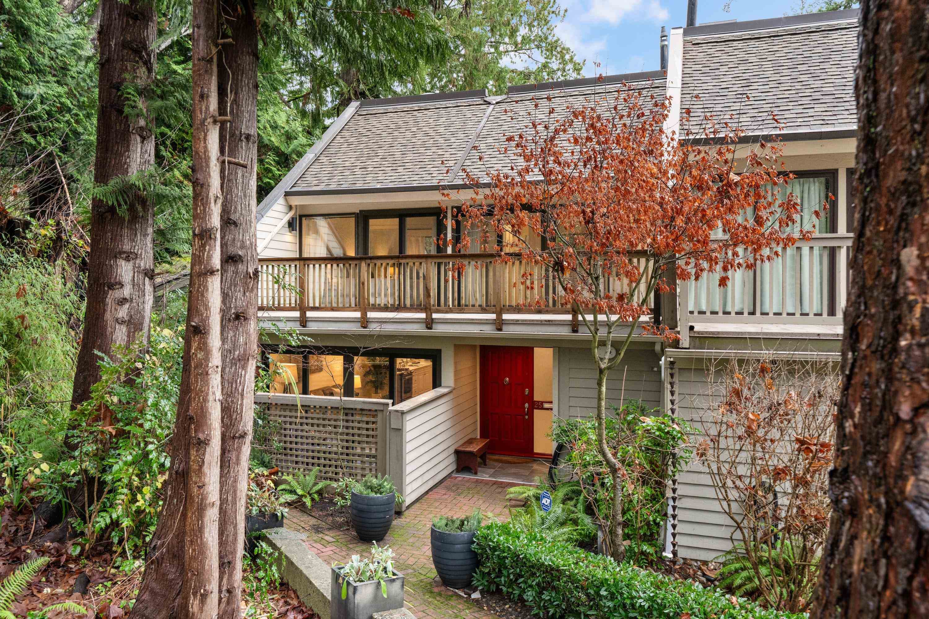 25 - 4957 Marine Drive, West Vancouver