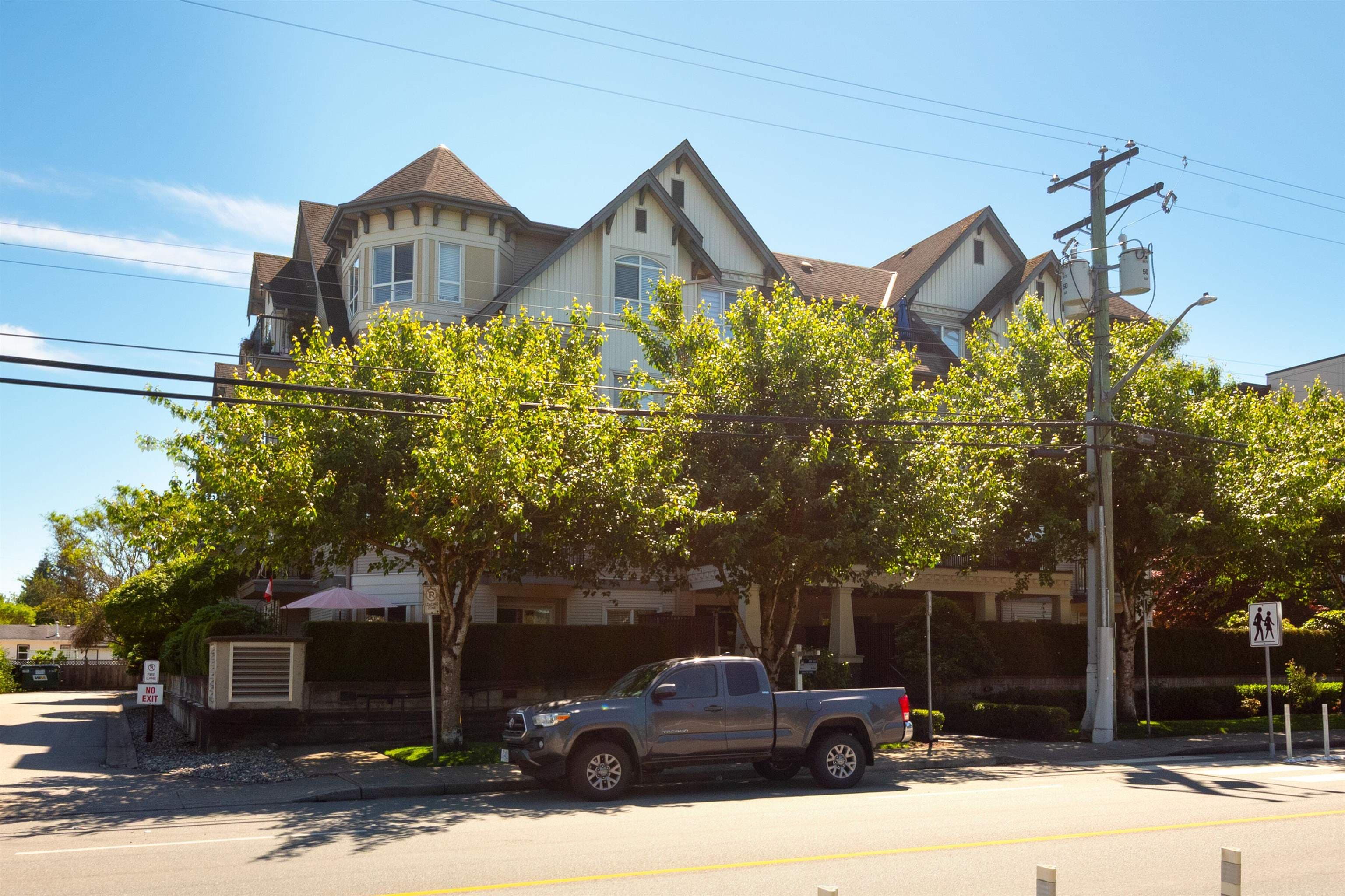 202 - 12090 227 Street, Maple Ridge