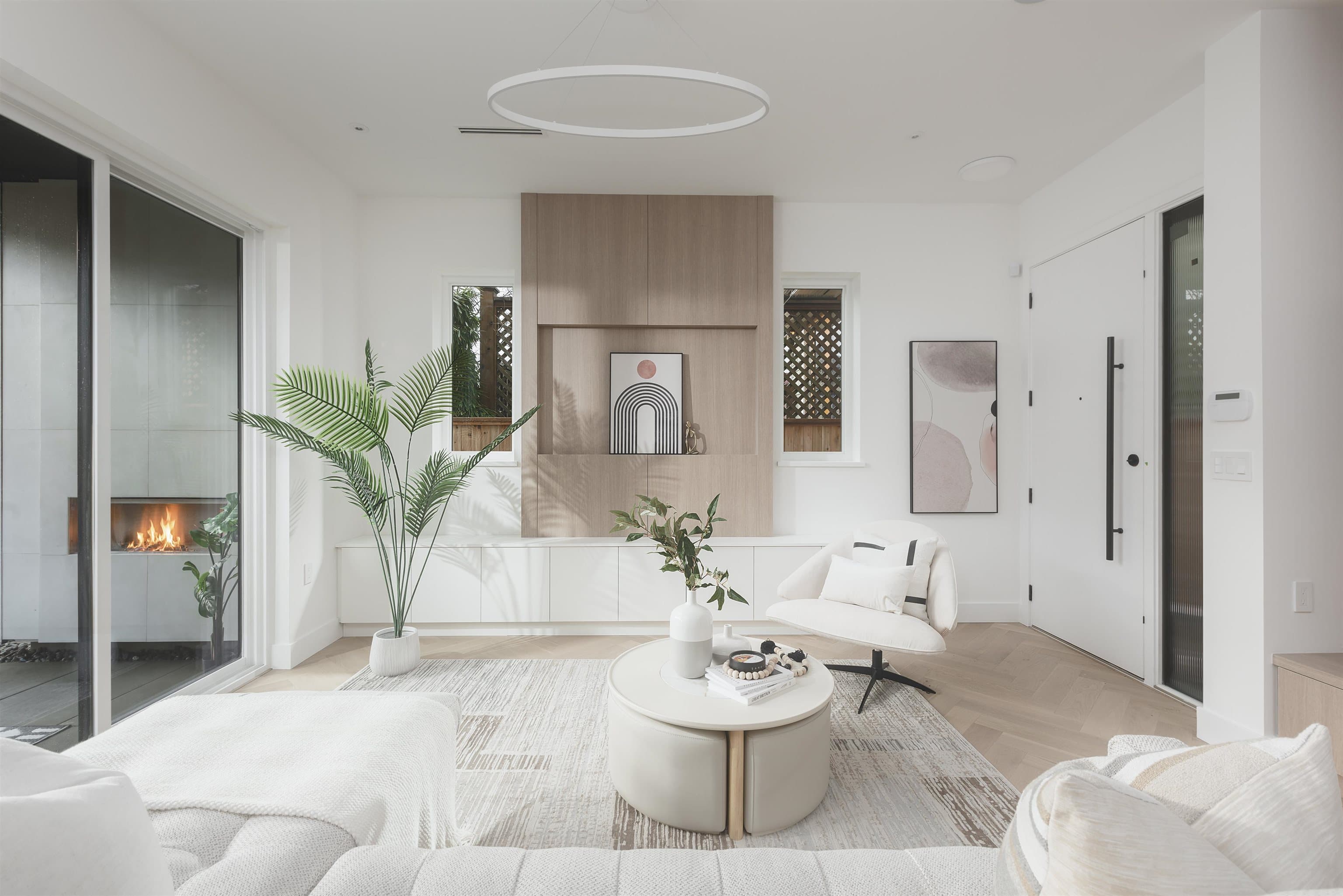2 - 2130 E 2nd Avenue, Vancouver