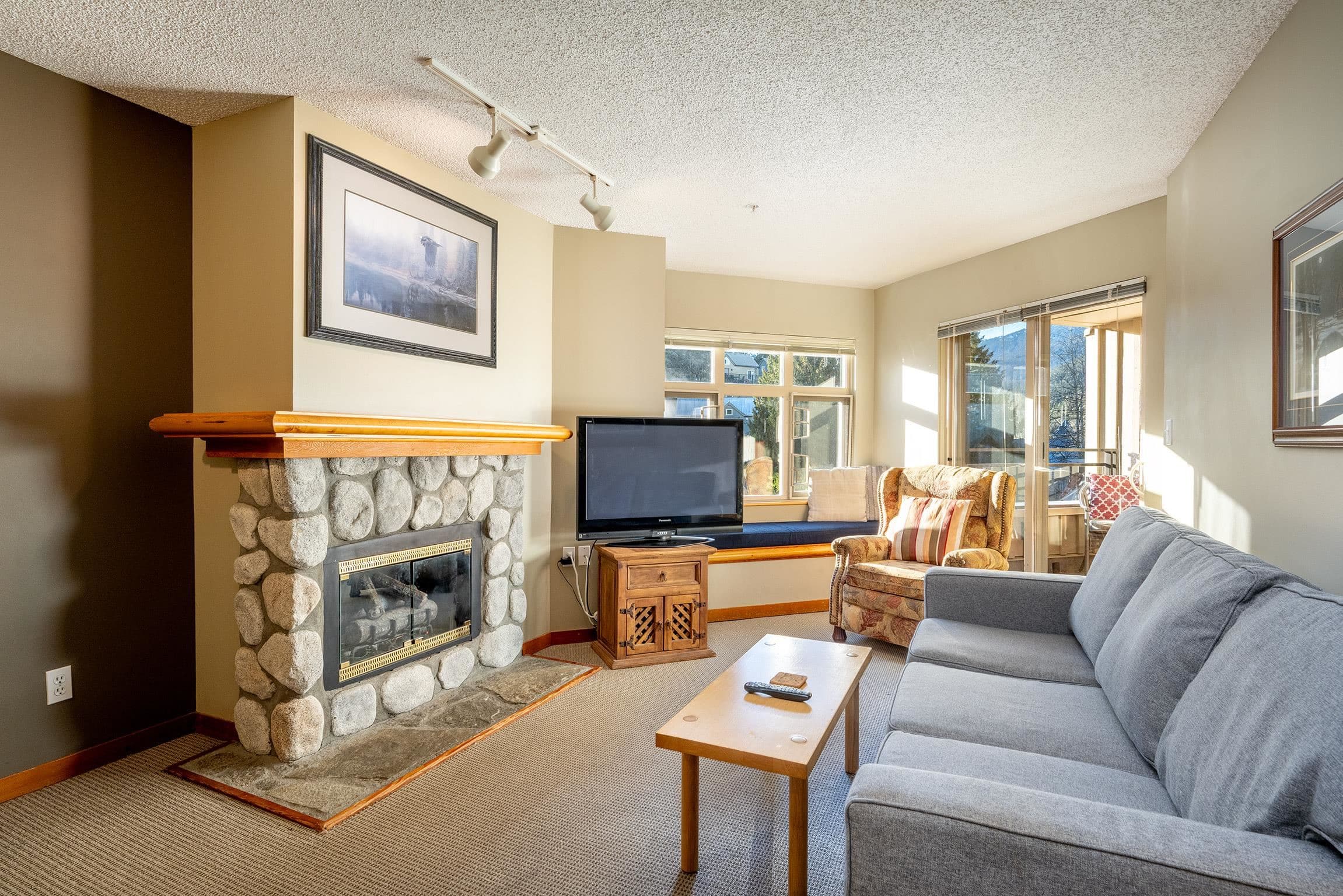 322 - 2050 Lake Placid Road, Whistler, V8E 0A8 — photo 2