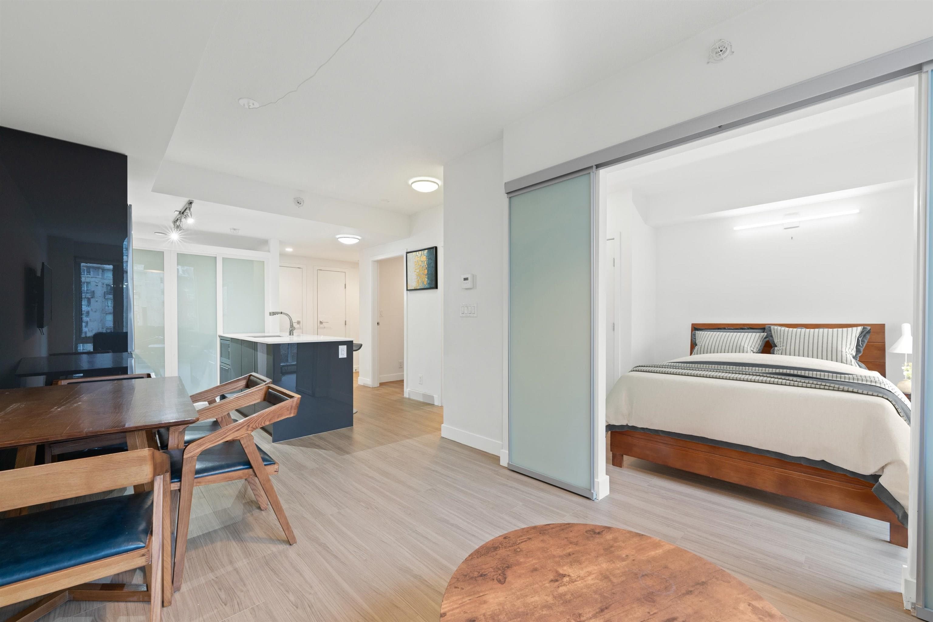 404 - 1283 Howe Street, Vancouver, V6Z 1C1 — photo 5