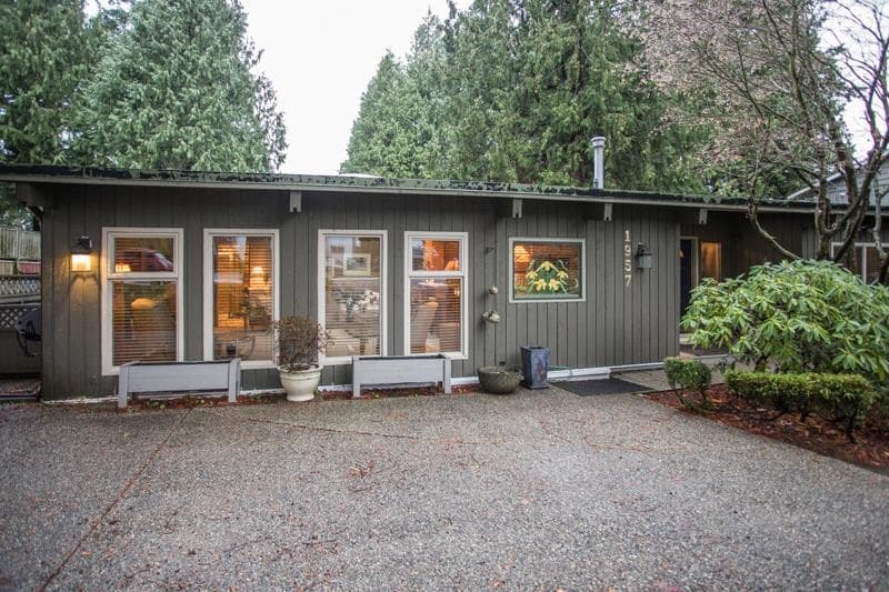 1957 127a Street, Surrey