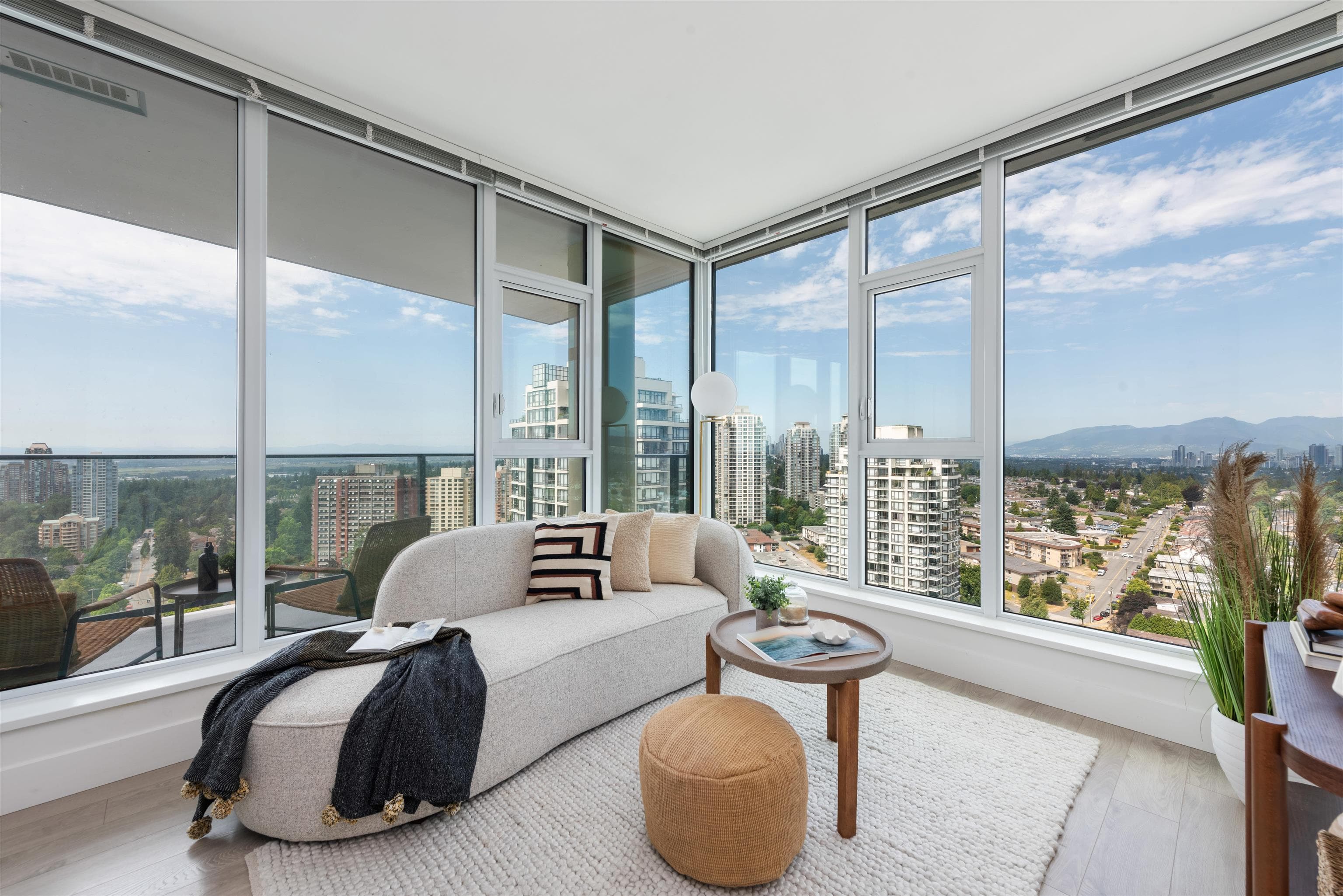 2310 - 7358 Edmonds Street, Burnaby