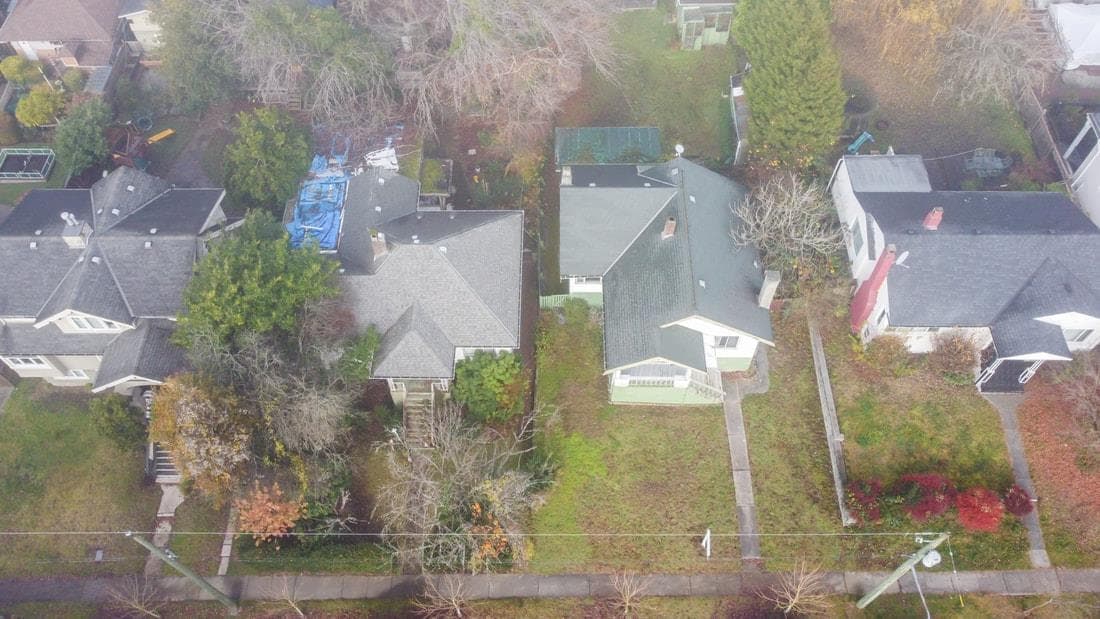 438 W 14th Street, North Vancouver, V7M 1P7 — photo 3