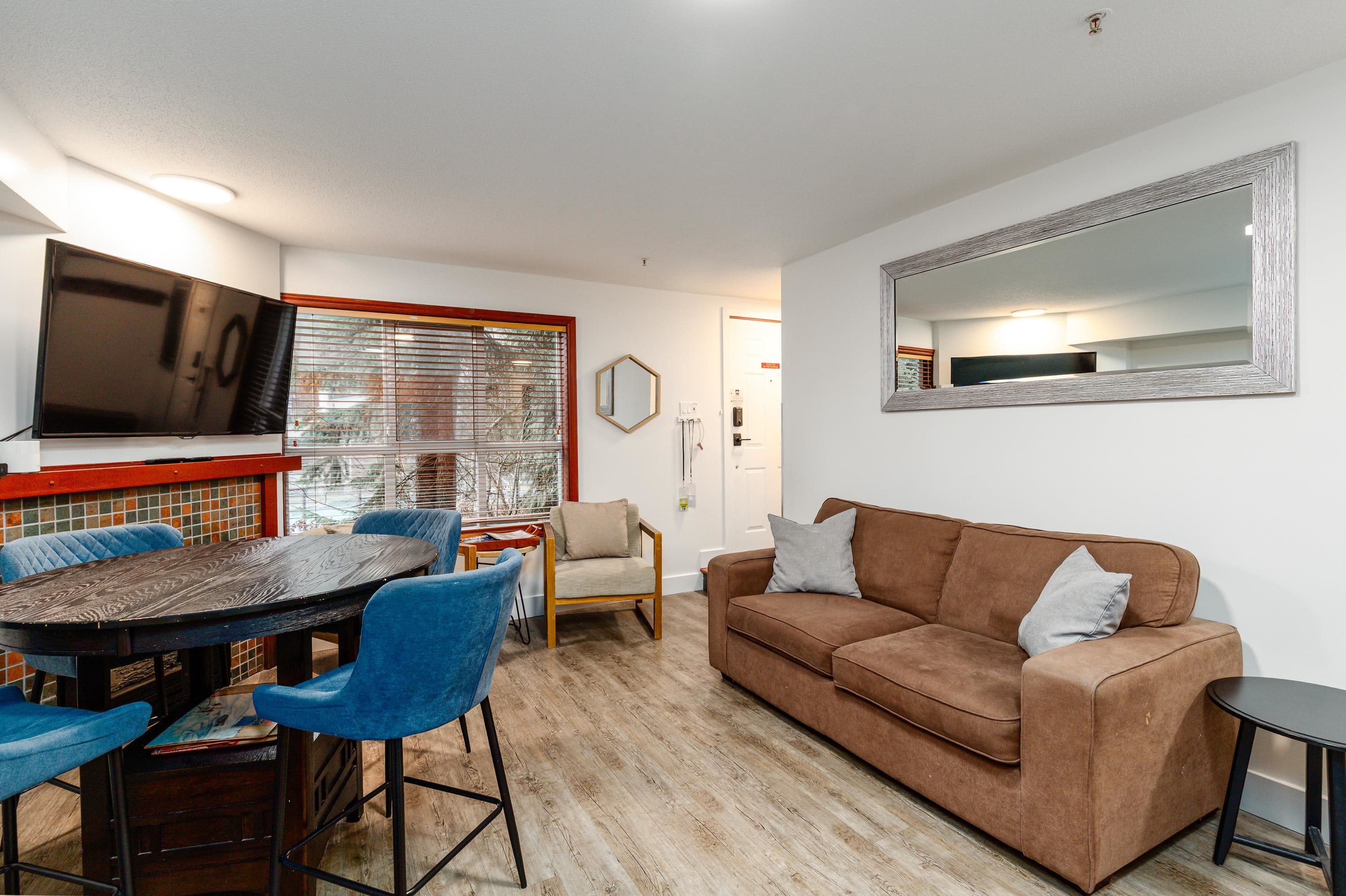 24/24A - 4388 Northlands Boulevard, Whistler, V8E 1C6 — photo 4