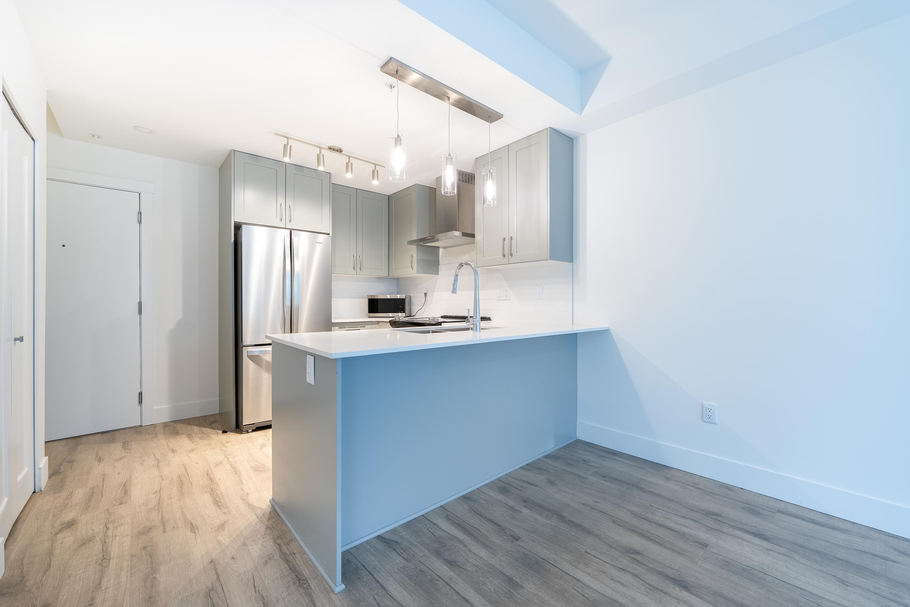 110 - 6328 King George Boulevard, Surrey, V3X 0L5 — photo 4