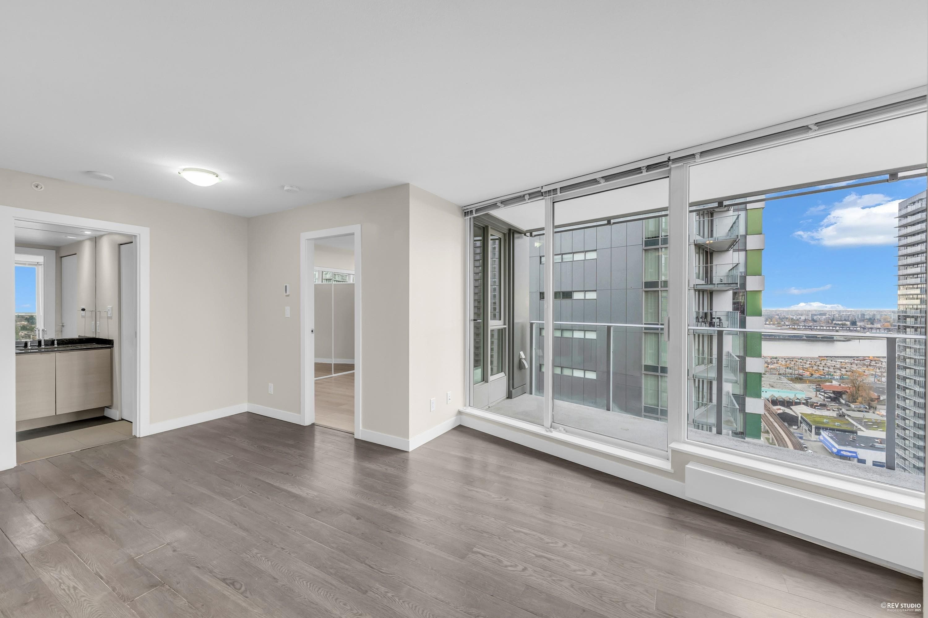 2203 - 488 SW Marine Drive, Vancouver, V5X 0C6 — photo 4