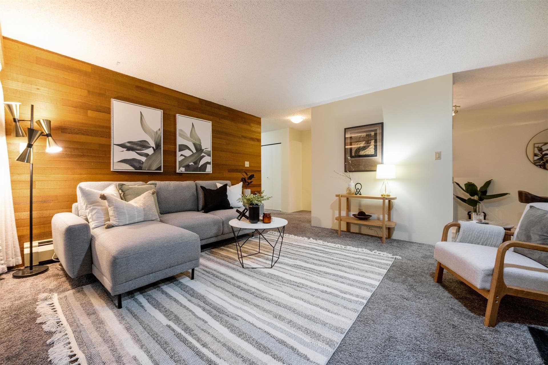 220 - 7377 Salisbury Avenue, Burnaby