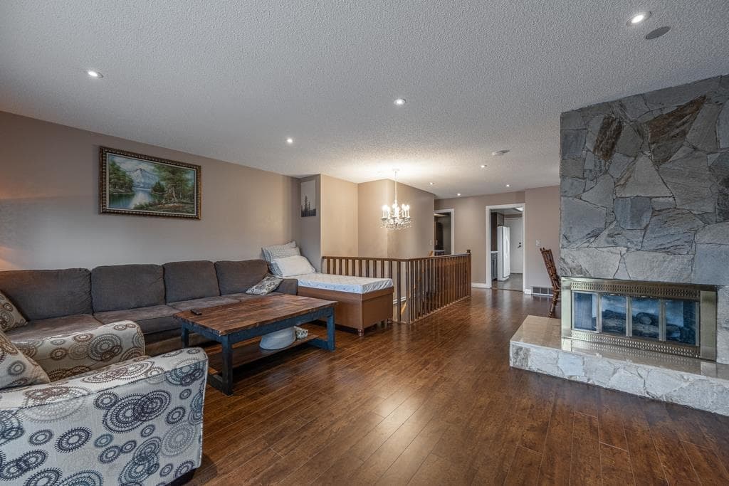 6478 130 Street, Surrey, V3W 4J1 — photo 3