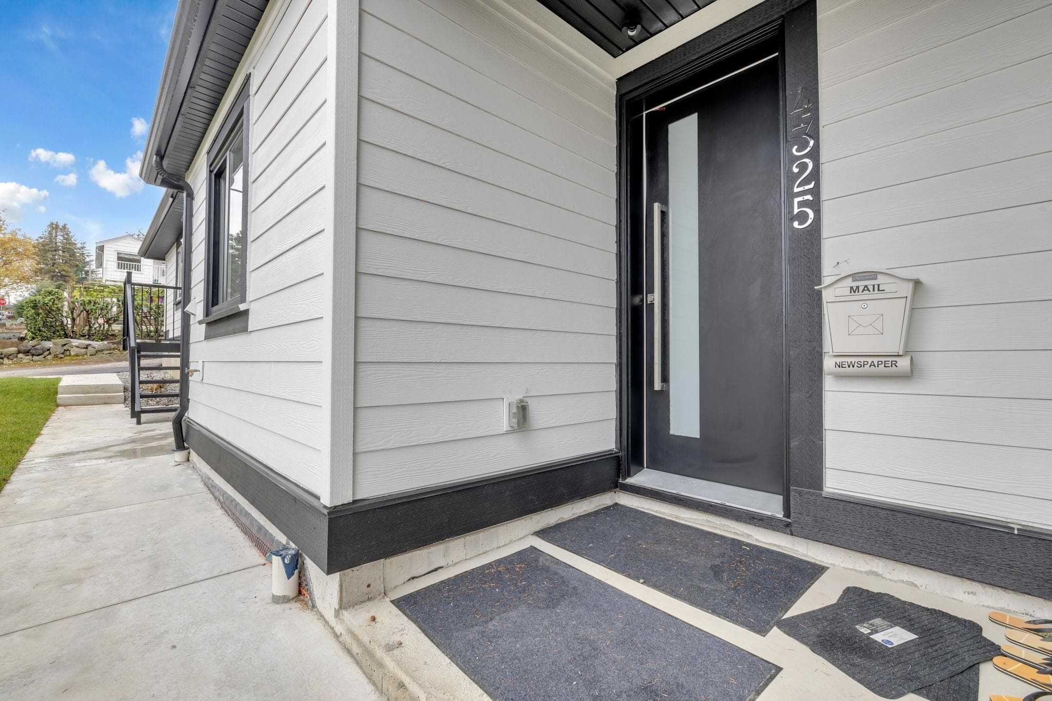 4325 Kamloops Street, Vancouver, V5R 1M8 — photo 2