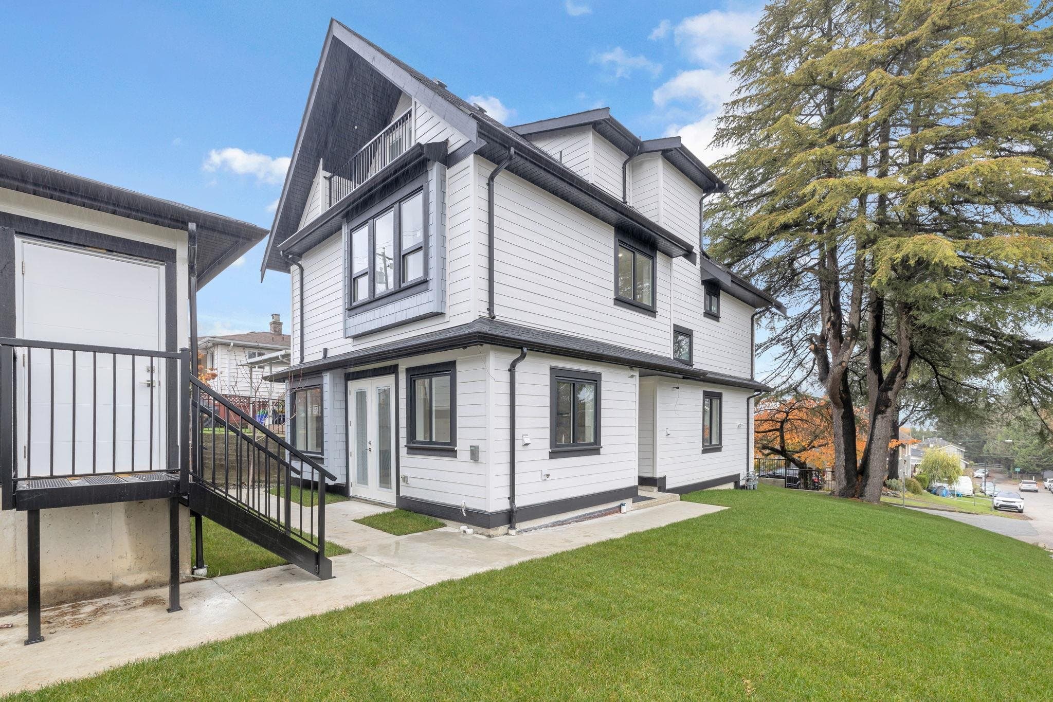 4325 Kamloops Street, Vancouver
