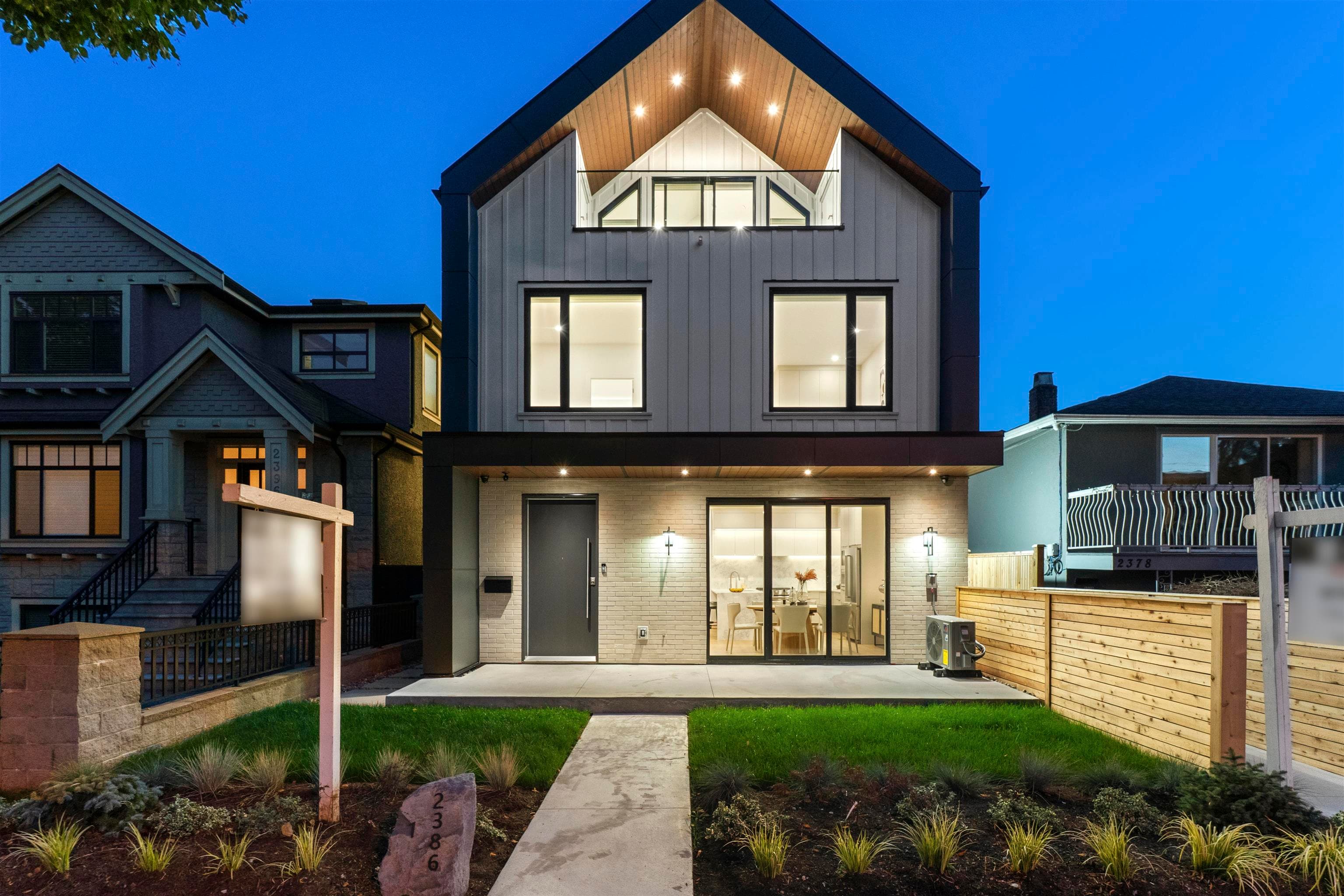 1 - 2386 E 45th Avenue, Vancouver